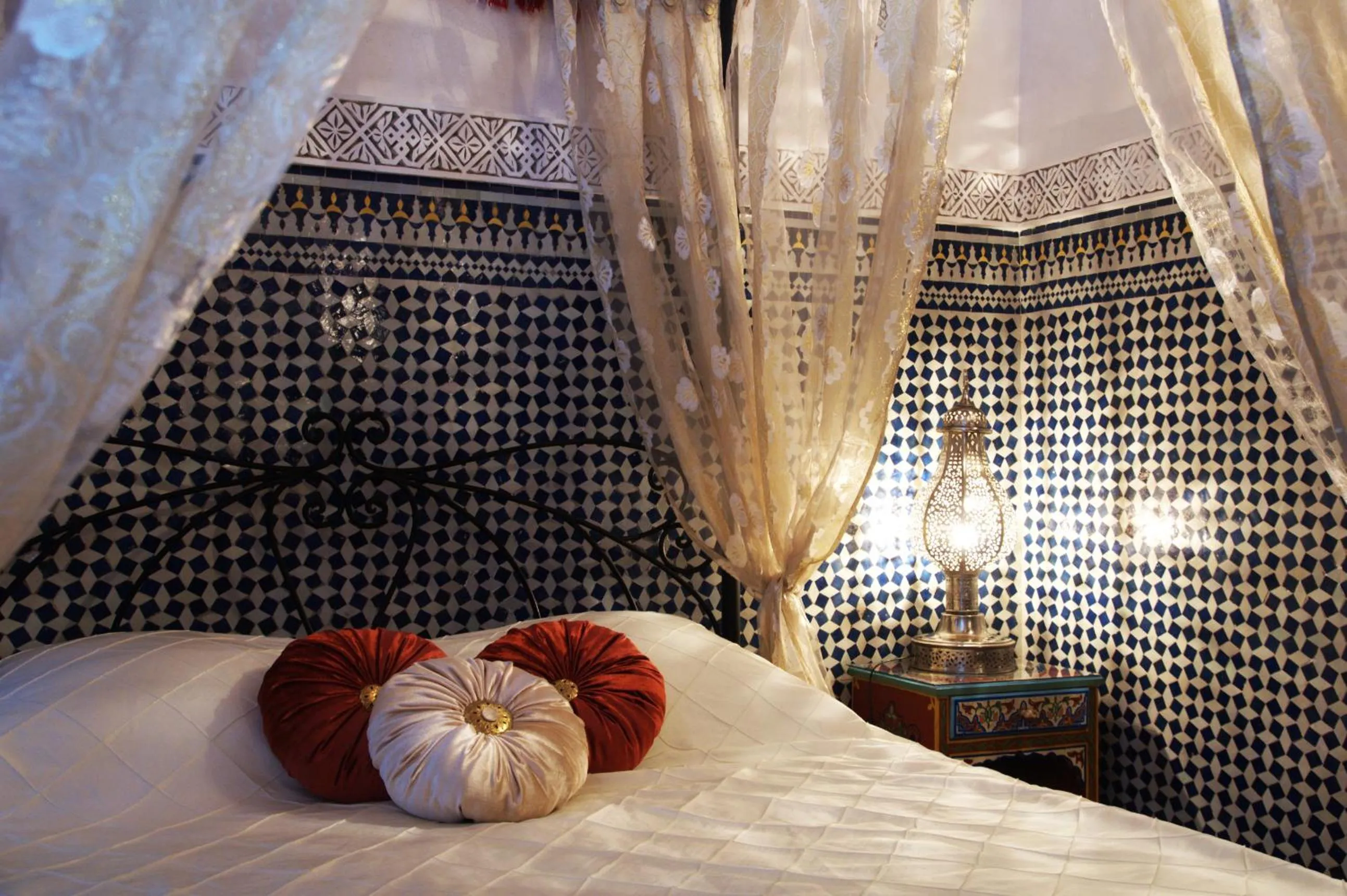 Decorative detail, Bed in Riad Fes Kettani