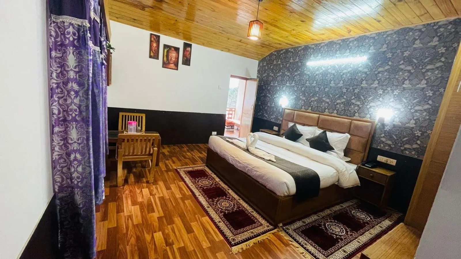 Photo of the whole room, Bed in Hotel Hilltop At Mall Road Manali With Open Terrace