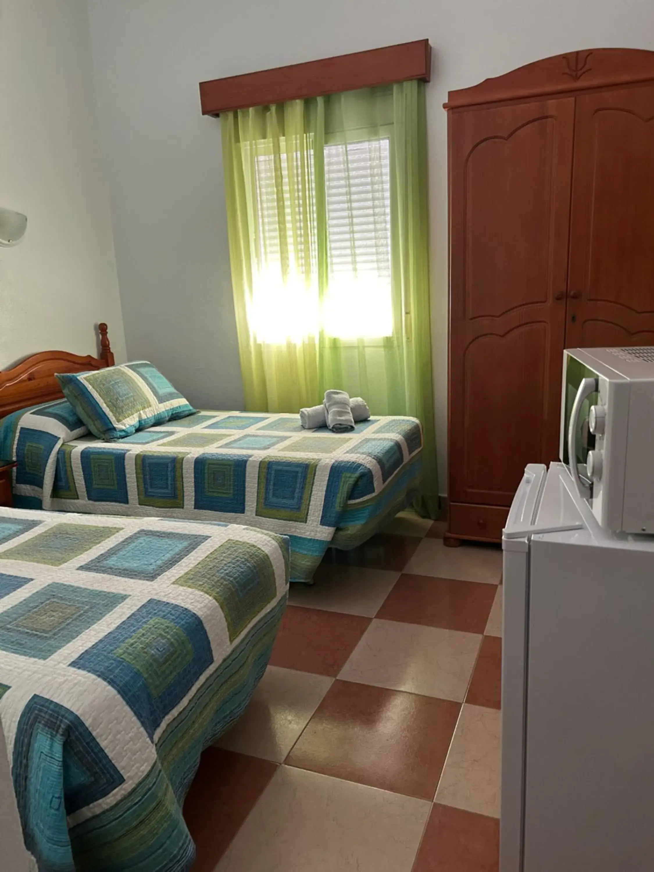 Superior Twin Room in Hostal Andalucia de Arcos Superior Twin Room in Hostal Andalucia de Arcos