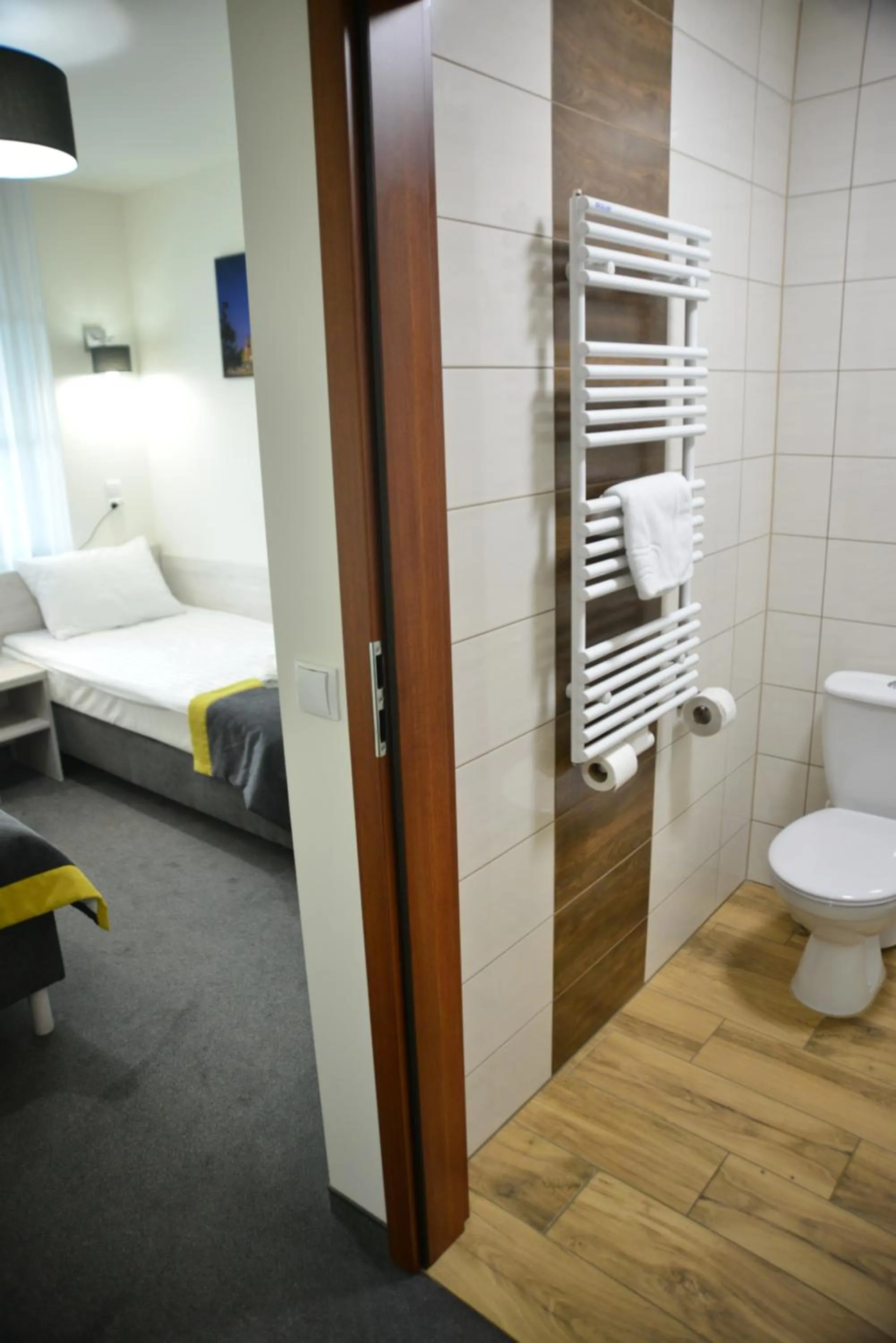 Bathroom in Centrum Restauracyjno-Hotelowe Florres