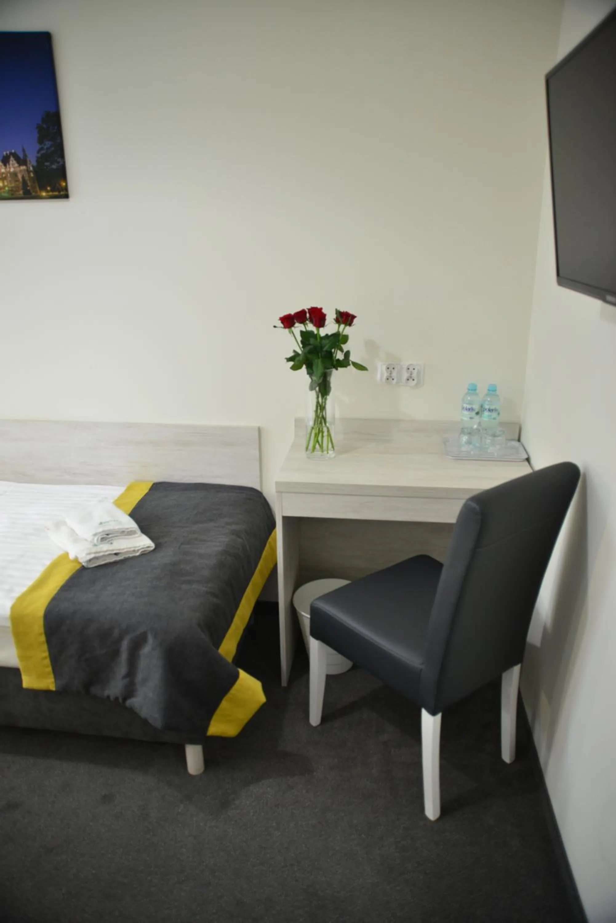 Bed in Centrum Restauracyjno-Hotelowe Florres