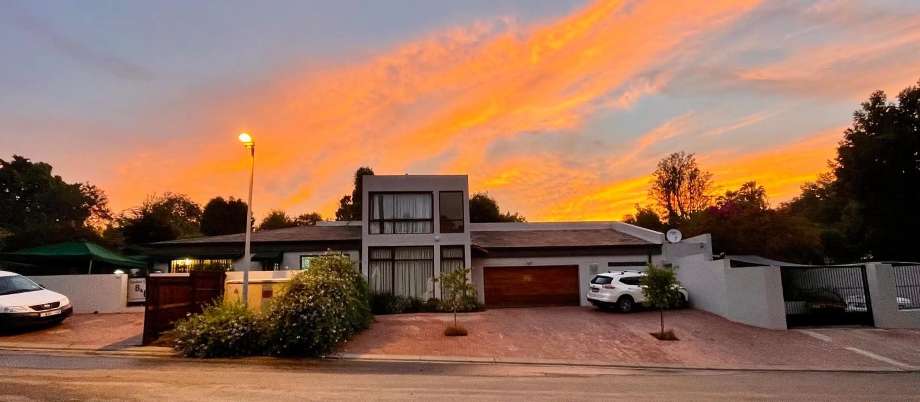 Property building in Sandton Slippers