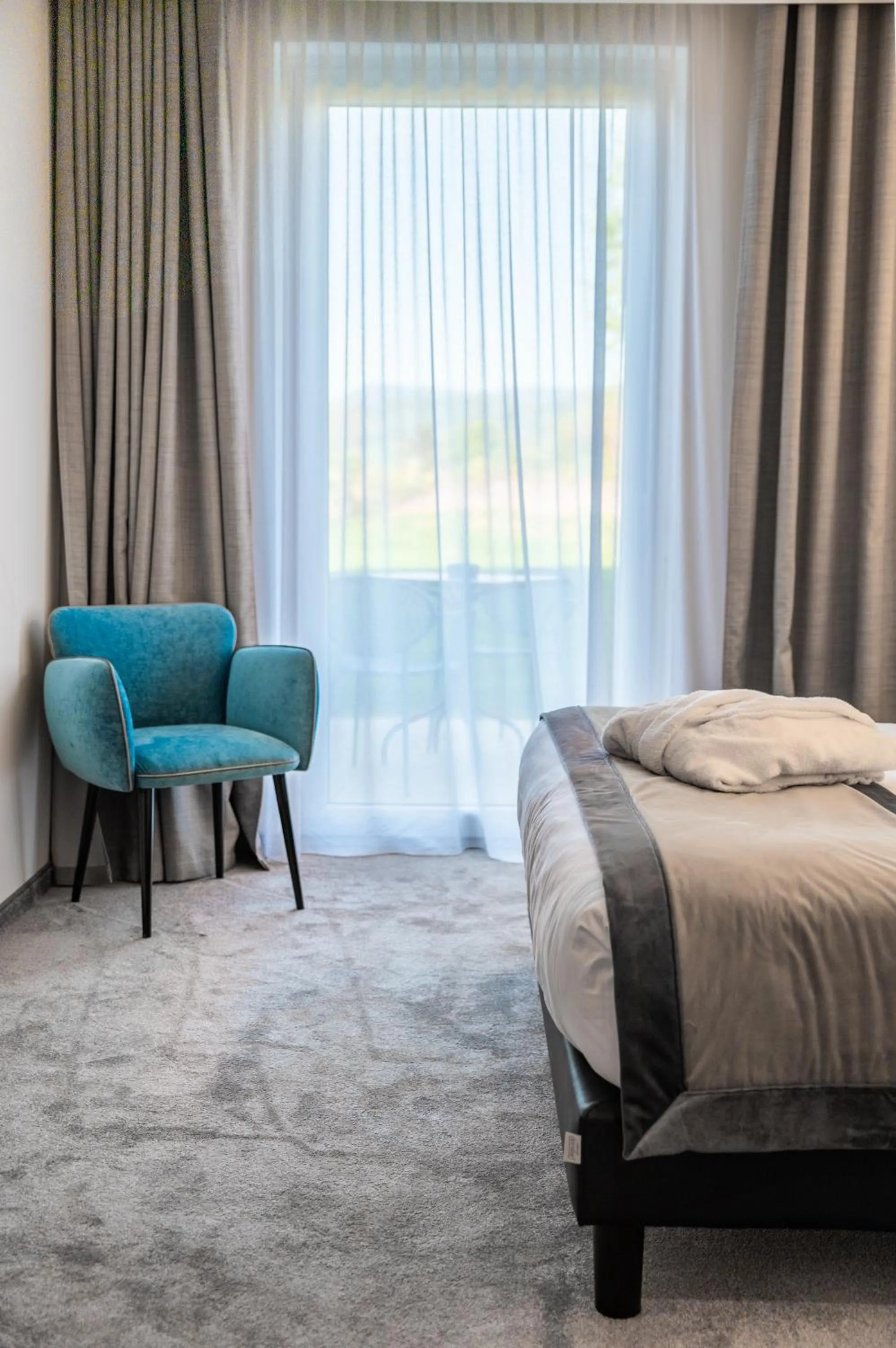 Bedroom, Bed in Best Western Plus Hotel & Restaurant Les Humanistes Colmar Nord