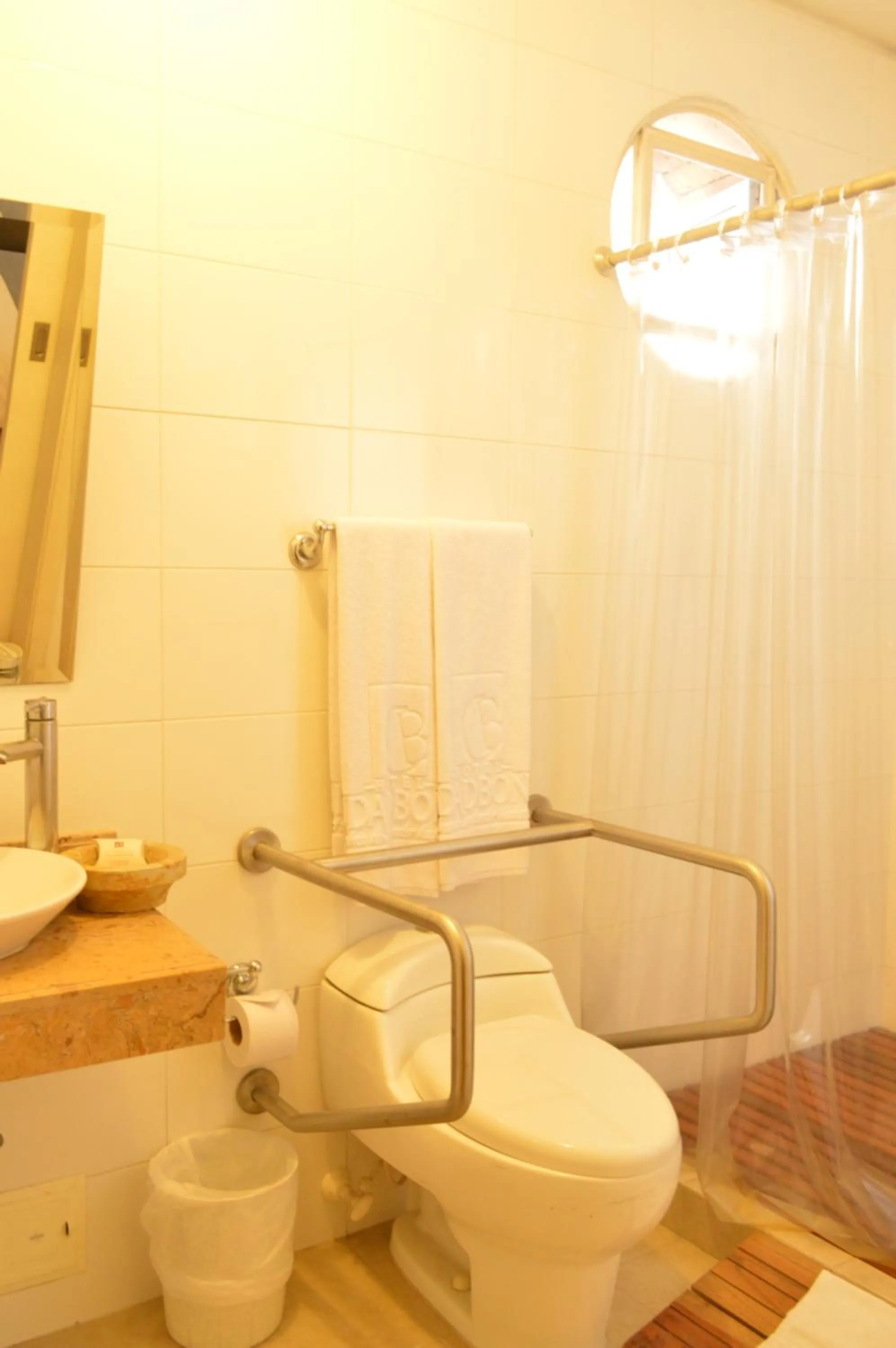 Bathroom in Hotel Ciudad Bonita