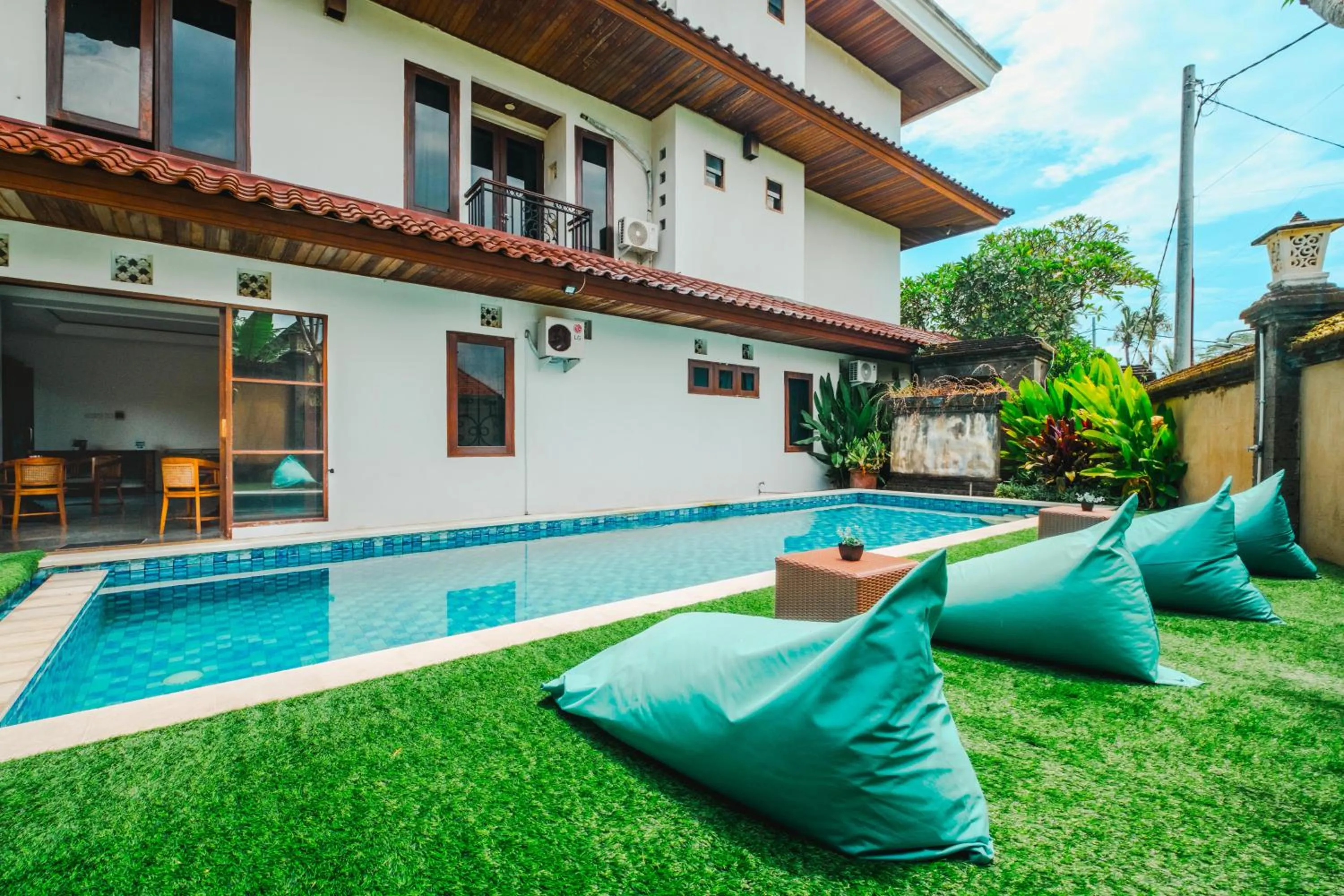 Property building in Starloka Saba Bali Hotel