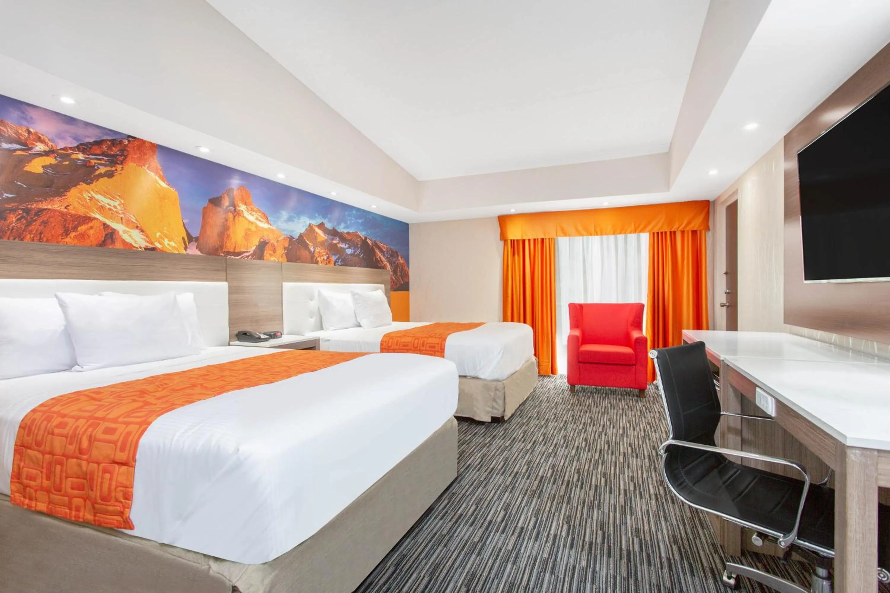 Photo of the whole room in Howard Johnson by Wyndham Harrisburg