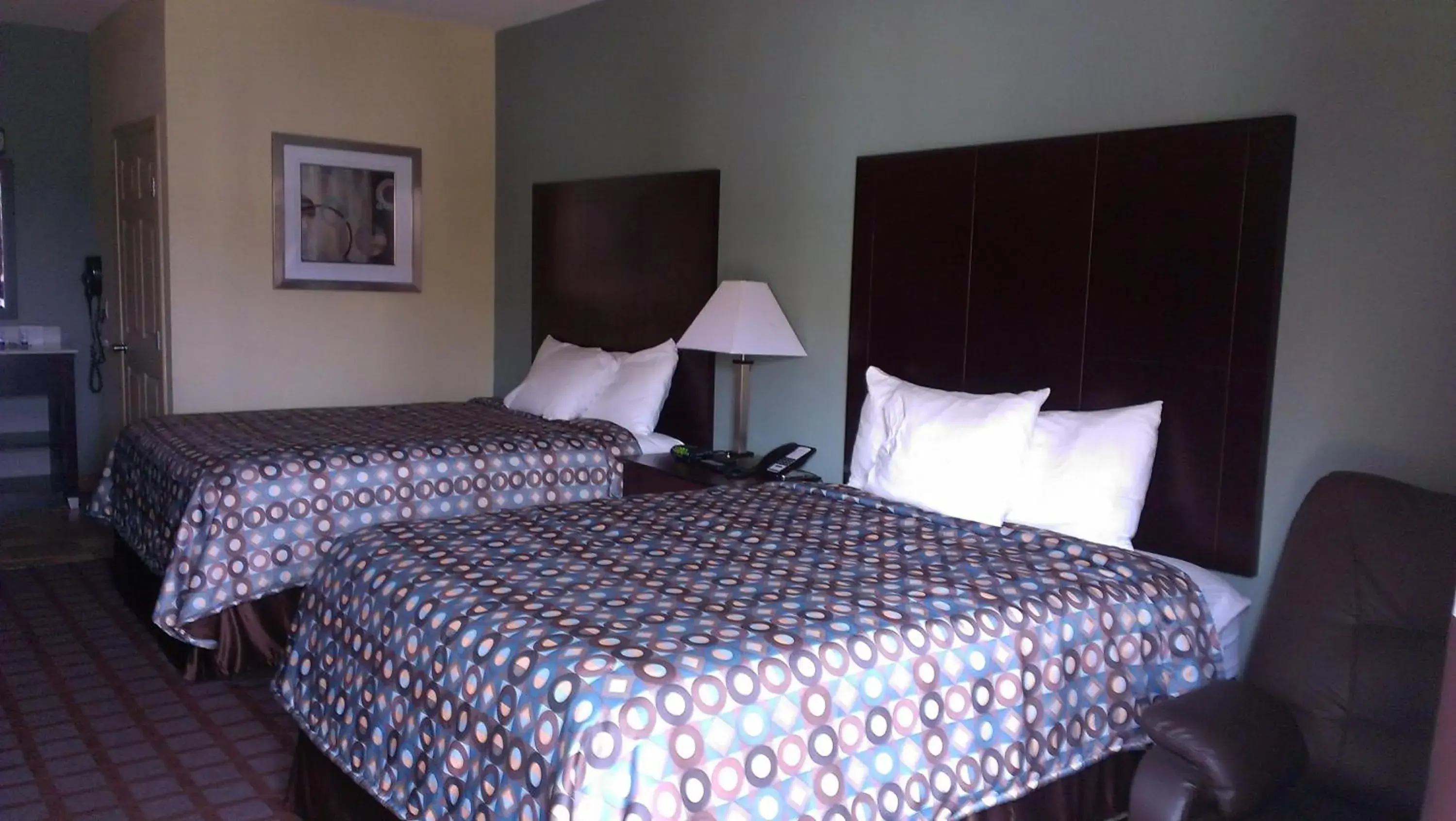 Double Room with Two Double Beds in Pearsall Inn and Suites Double Room with Two Double Beds in Pearsall Inn and Suites