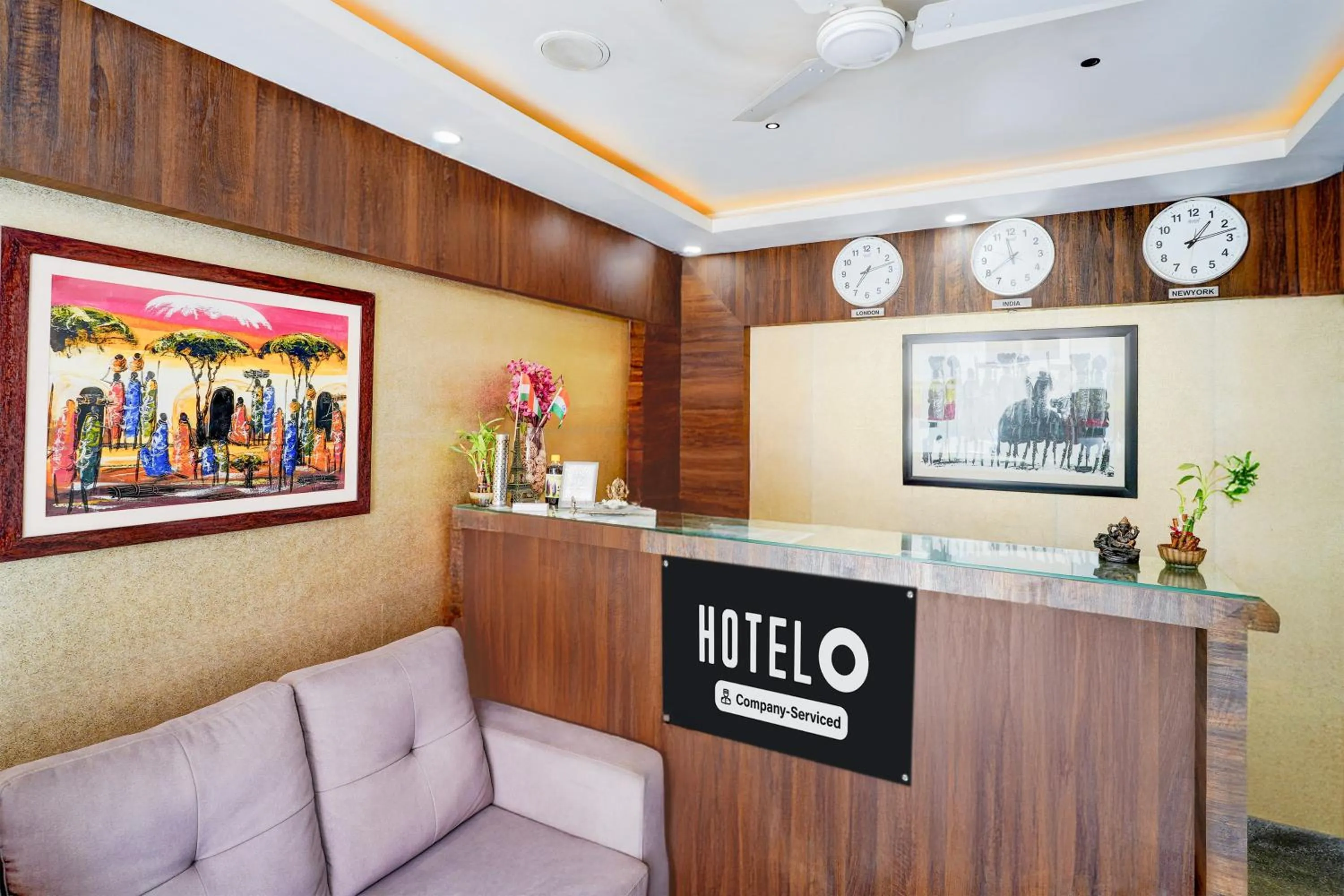 Lobby or reception in Super Hotel O Koramangala Near Sony Signal