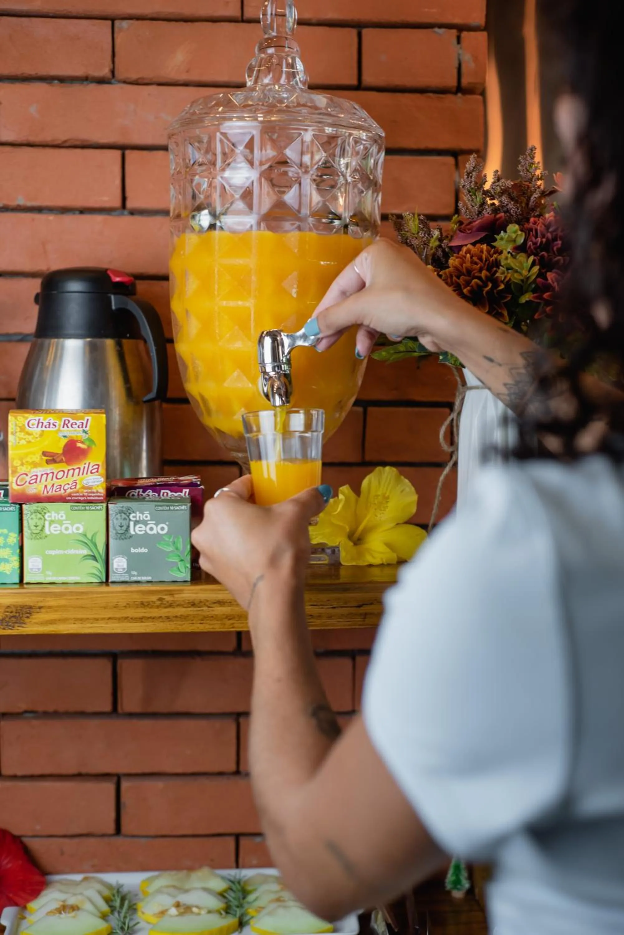 People in Pousada Cacau