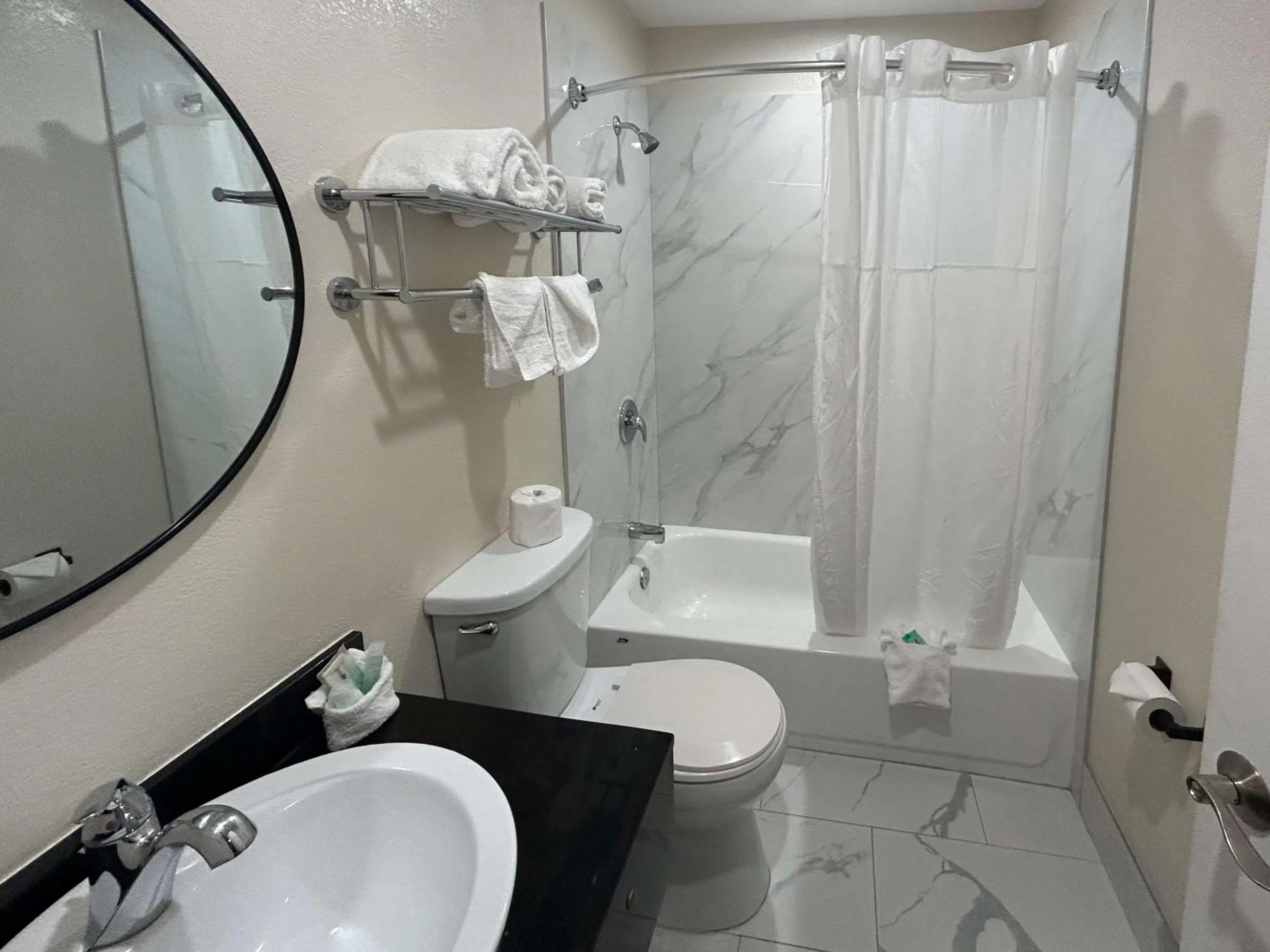 Bedroom in Studio 6 Suites Cameron Park, CA Folsom