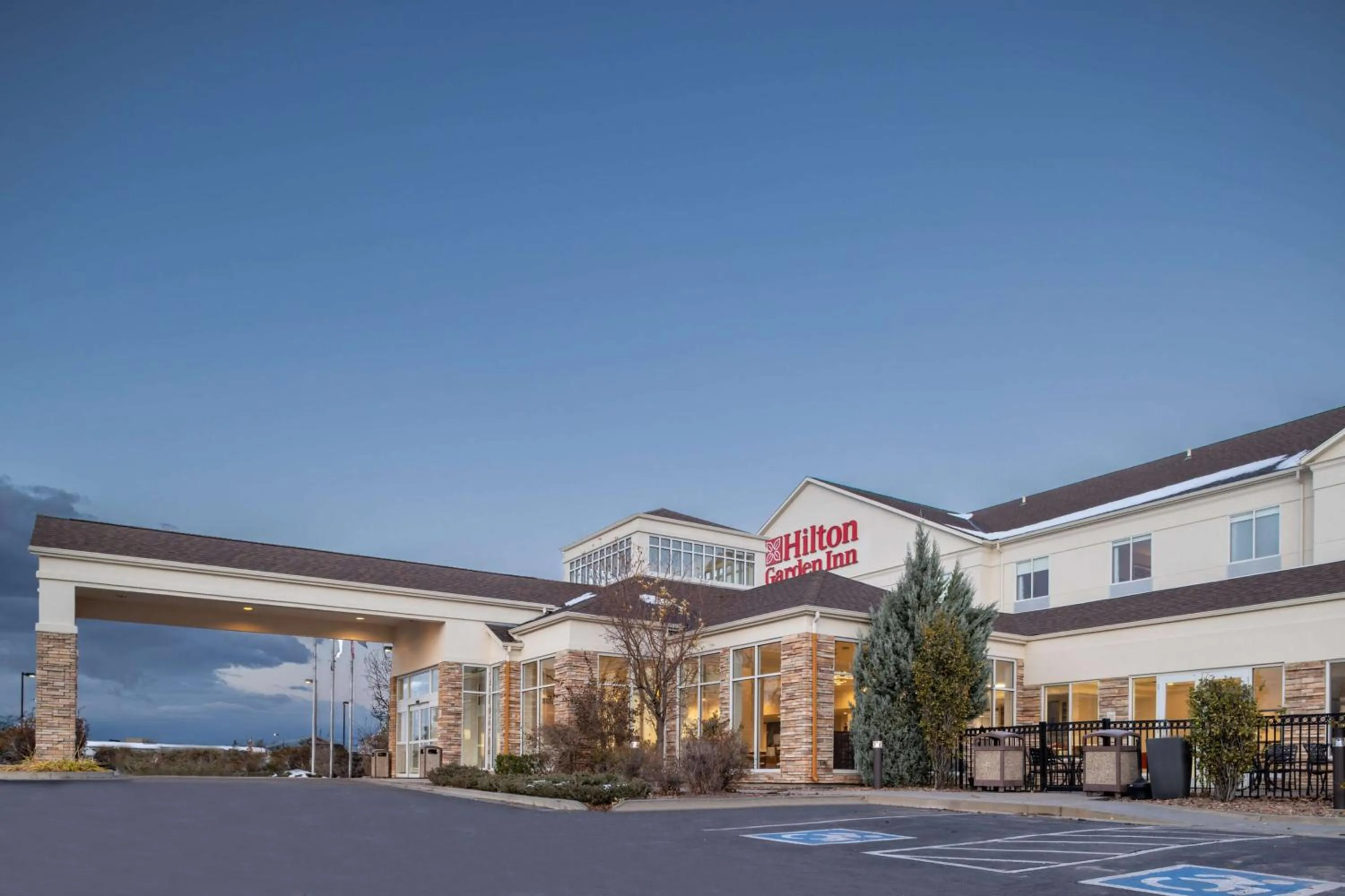 Property building in Hilton Garden Inn Colorado Springs Airport