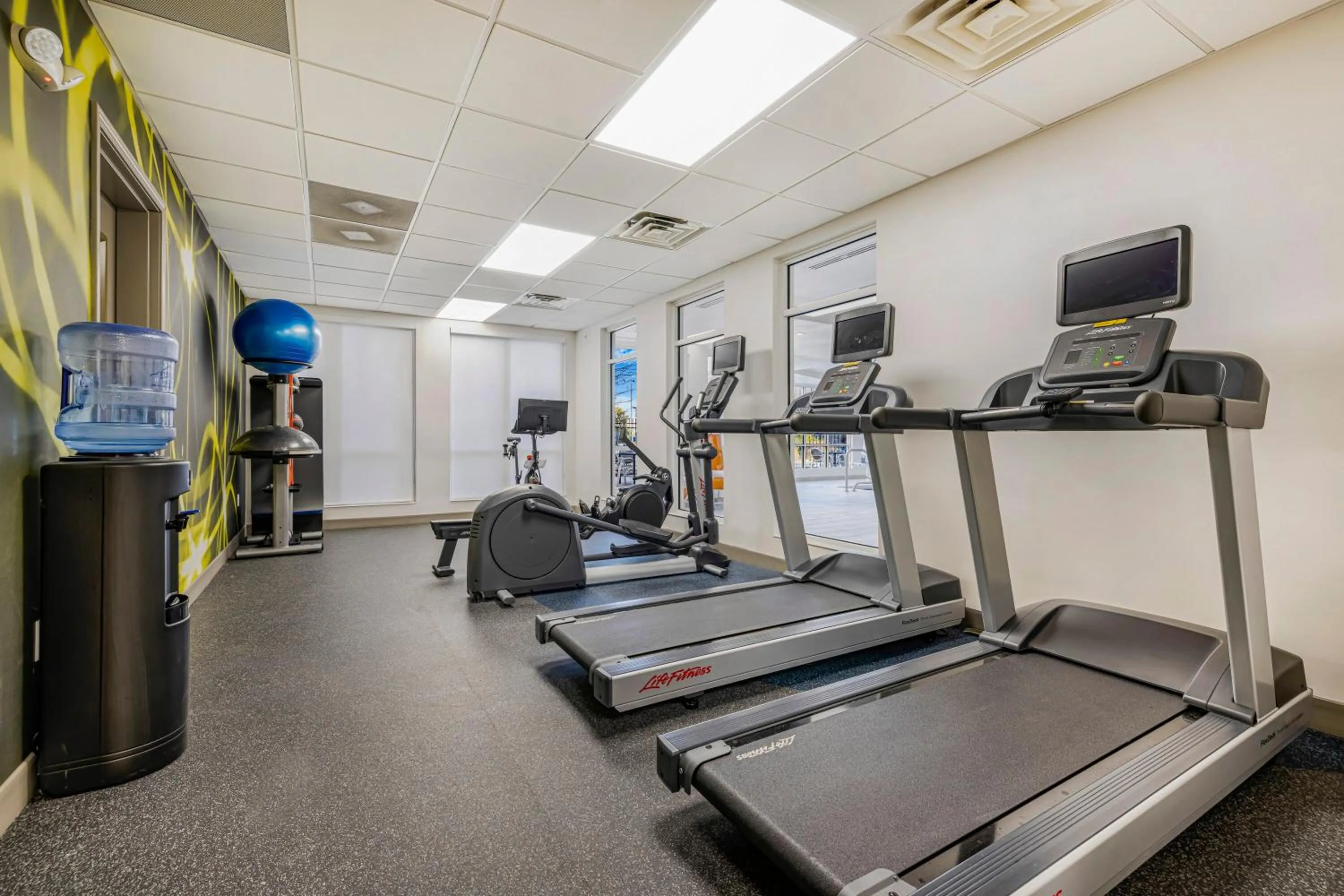 Fitness centre/facilities in Hilton Garden Inn Colorado Springs Airport