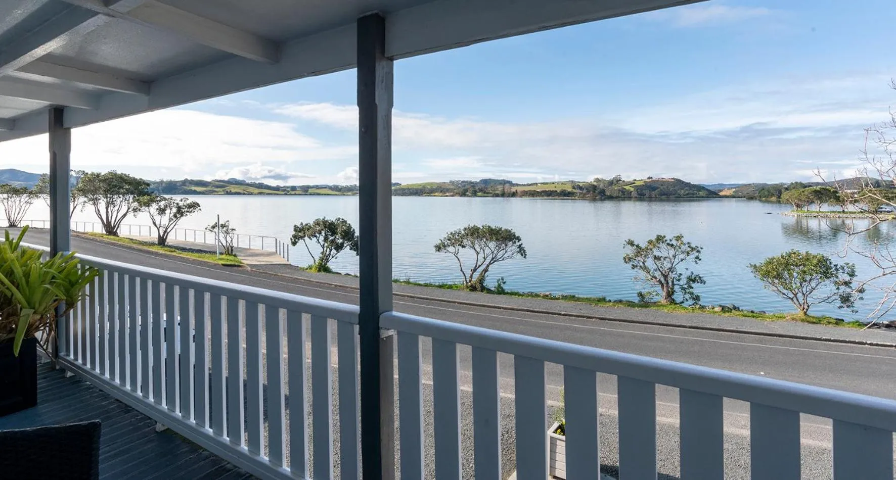 Sea view in The Old Oak Boutique Hotel