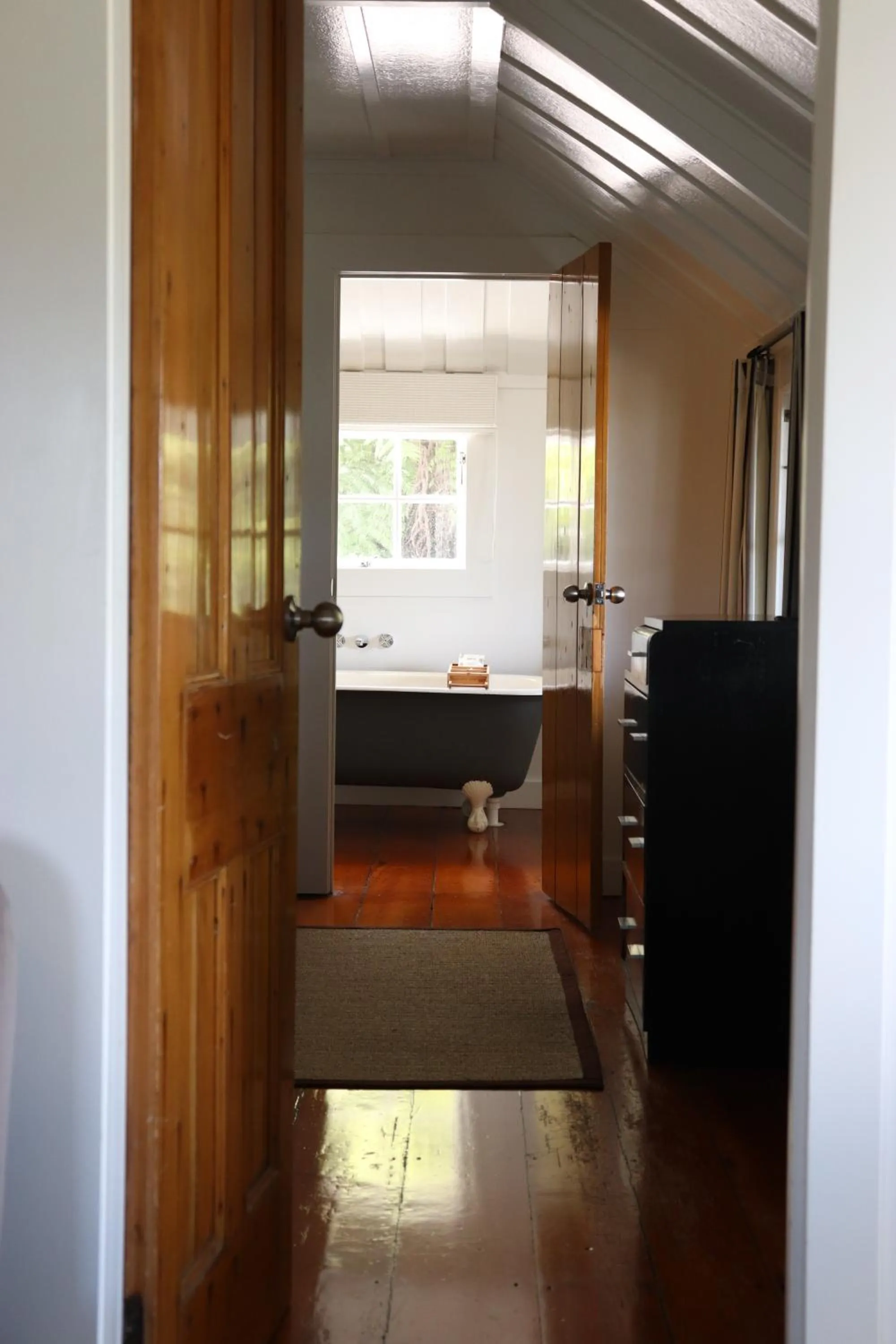 Bathroom in The Old Oak Boutique Hotel