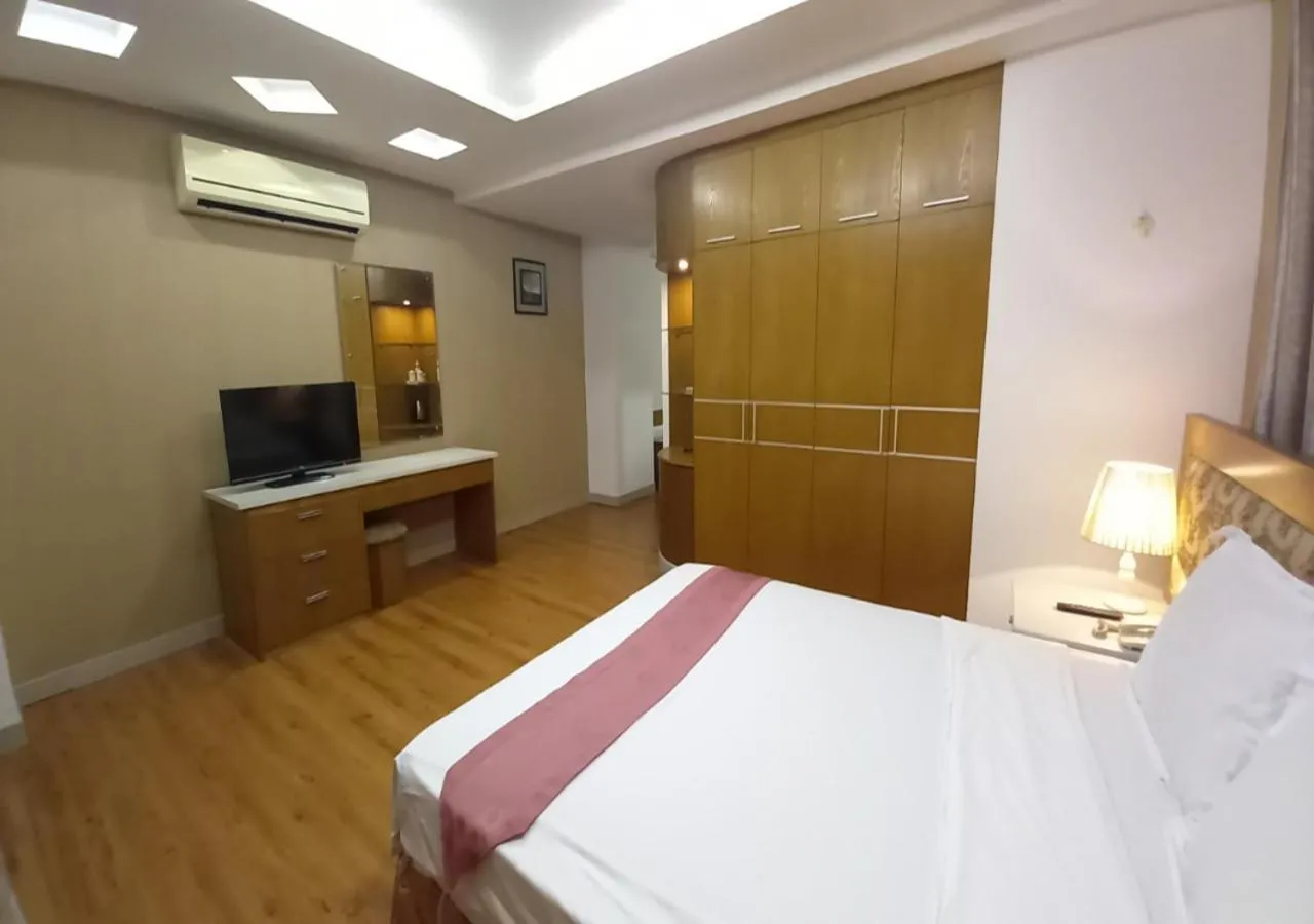 Photo of the whole room, Bed in Khai Hoan Apartment Hotel