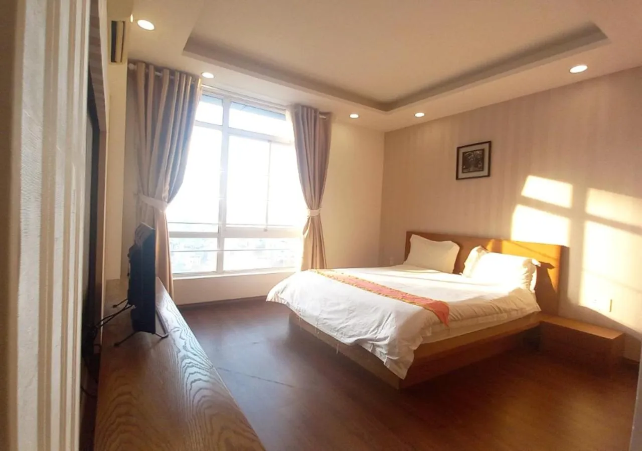 Bedroom, Bed in Khai Hoan Apartment Hotel