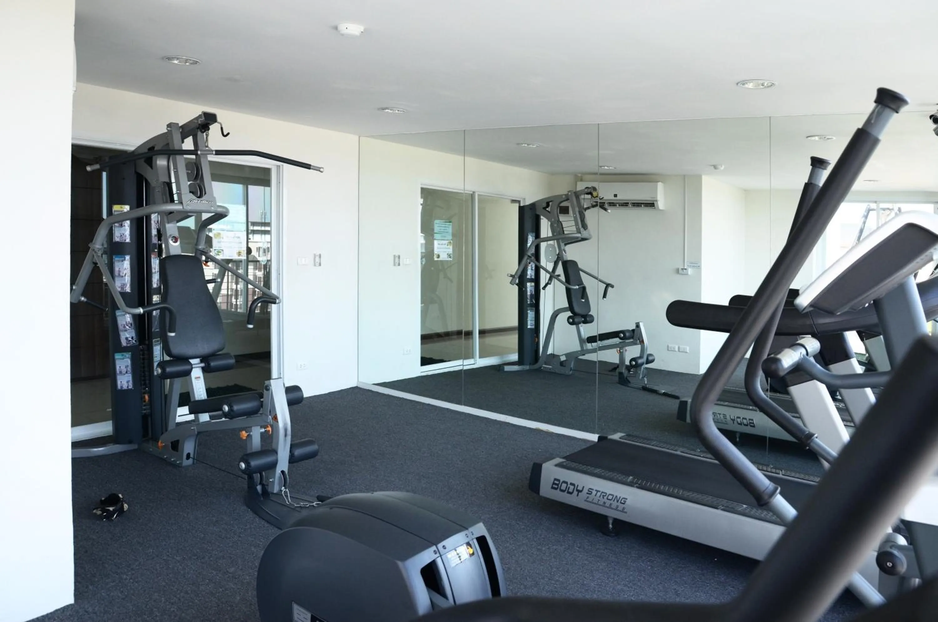 Fitness centre/facilities in The September Salaya