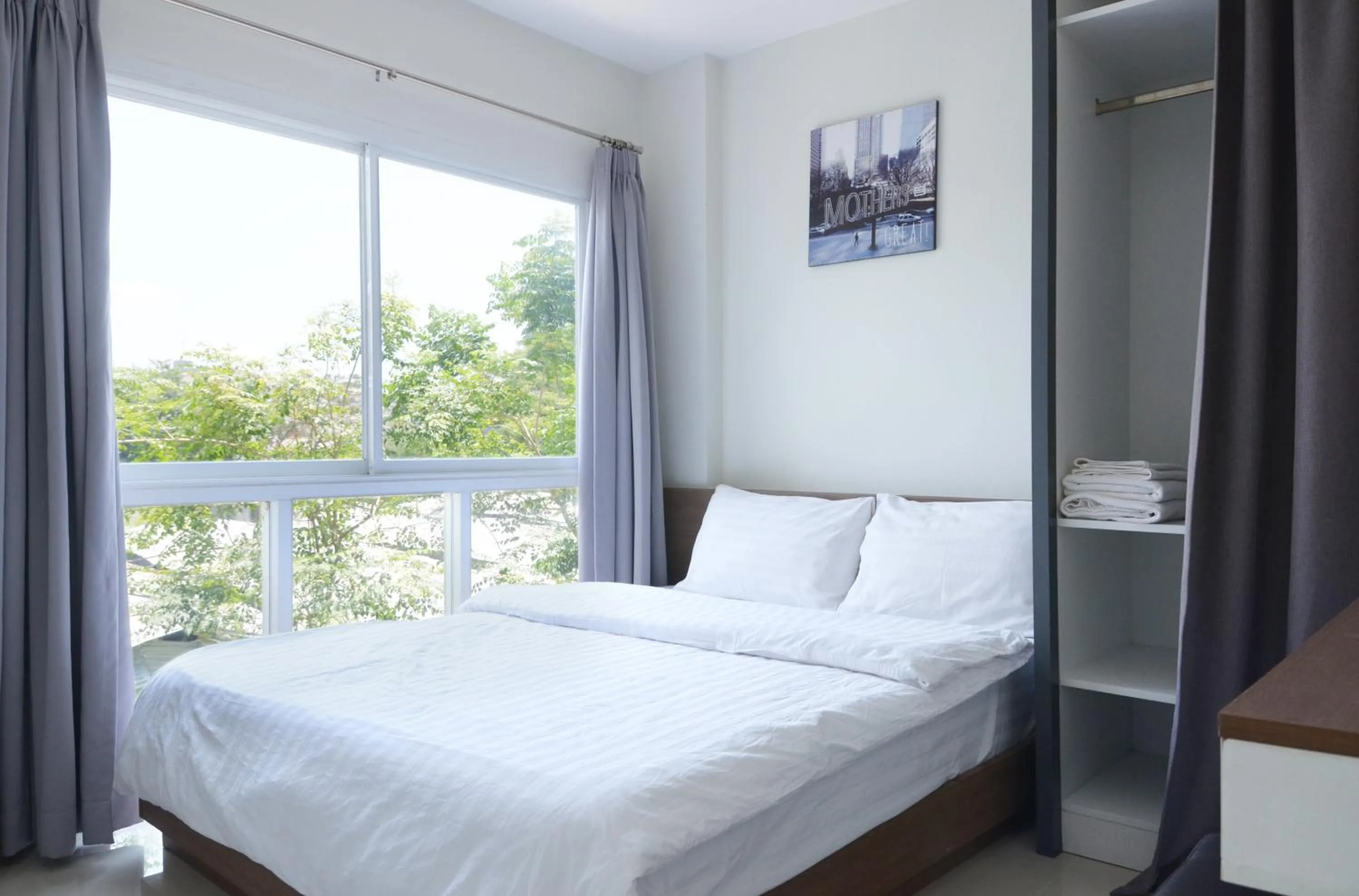 Bedroom, Bed in The September Salaya