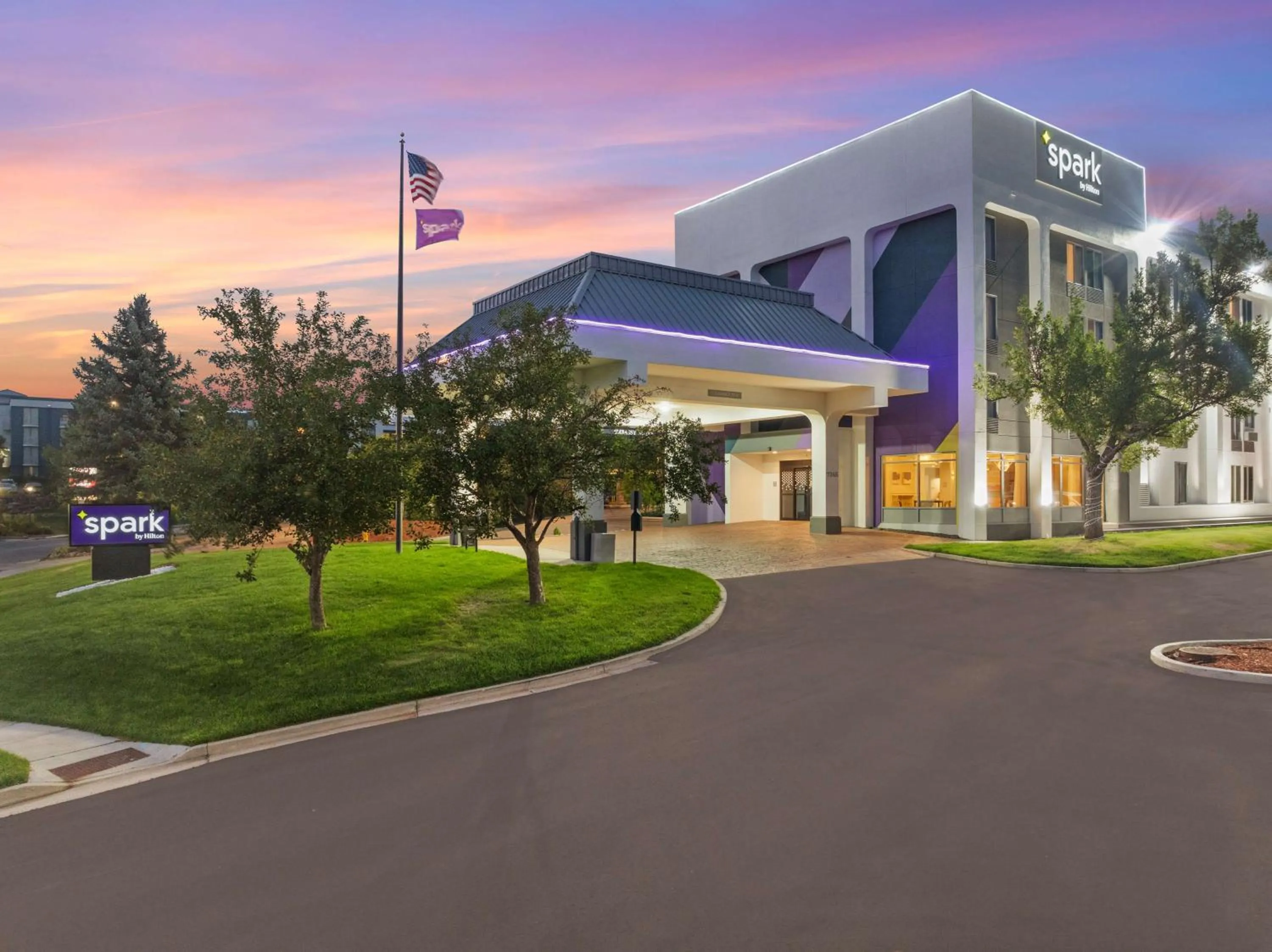 Property building in Spark by Hilton Colorado Springs I 25 Central