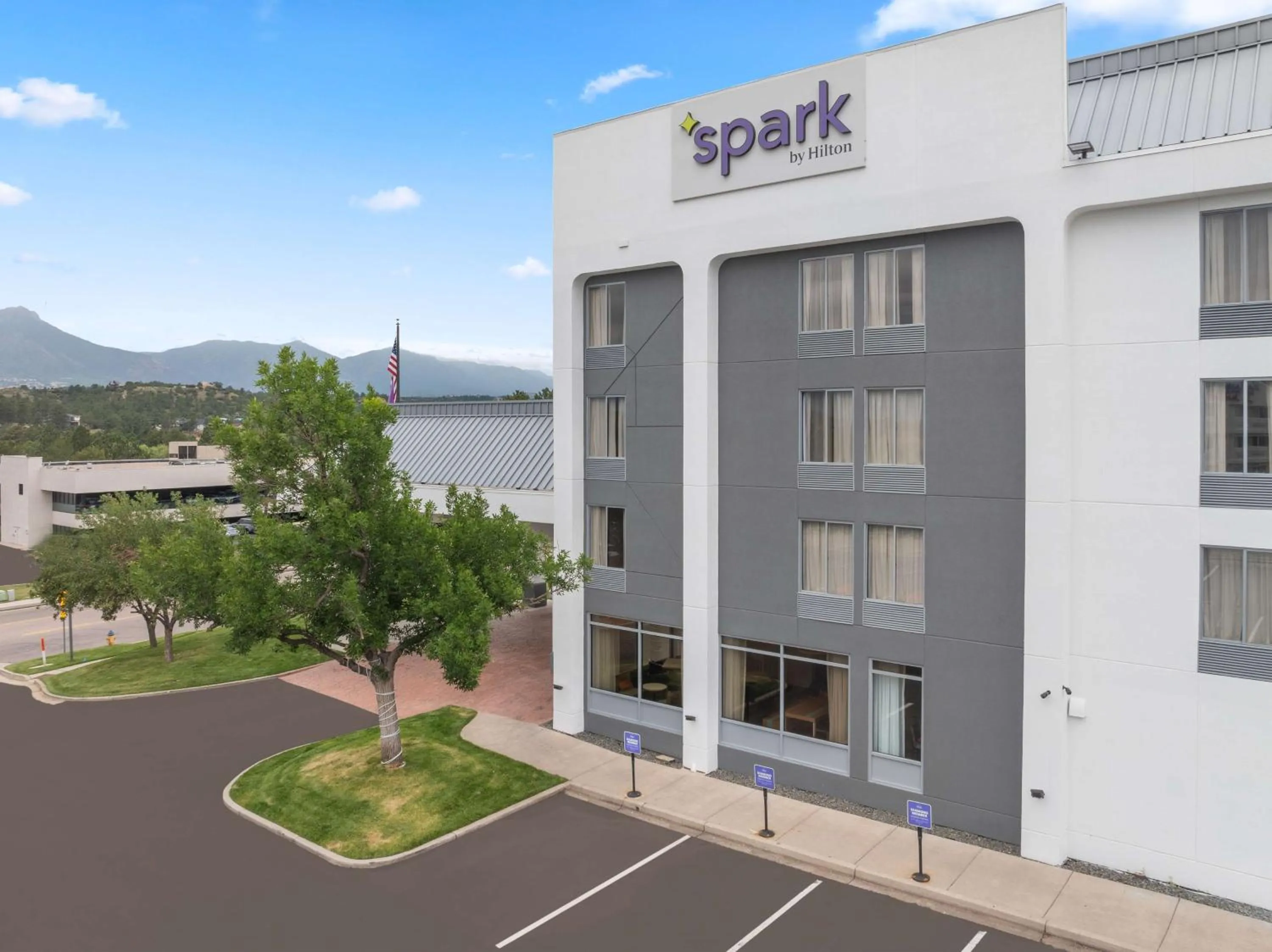 Property building in Spark by Hilton Colorado Springs I 25 Central