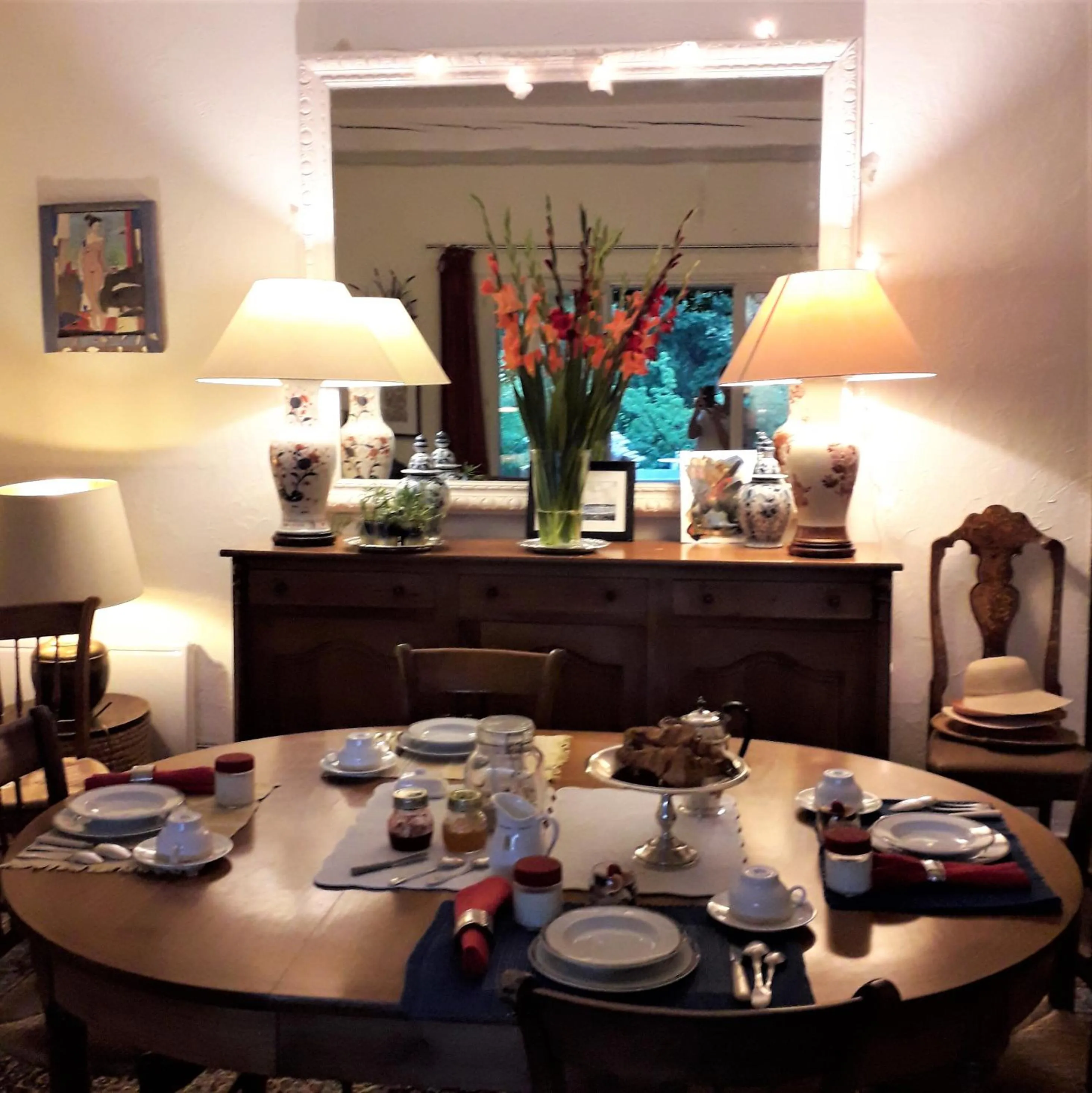 Dining area in Villa Fontane Provence