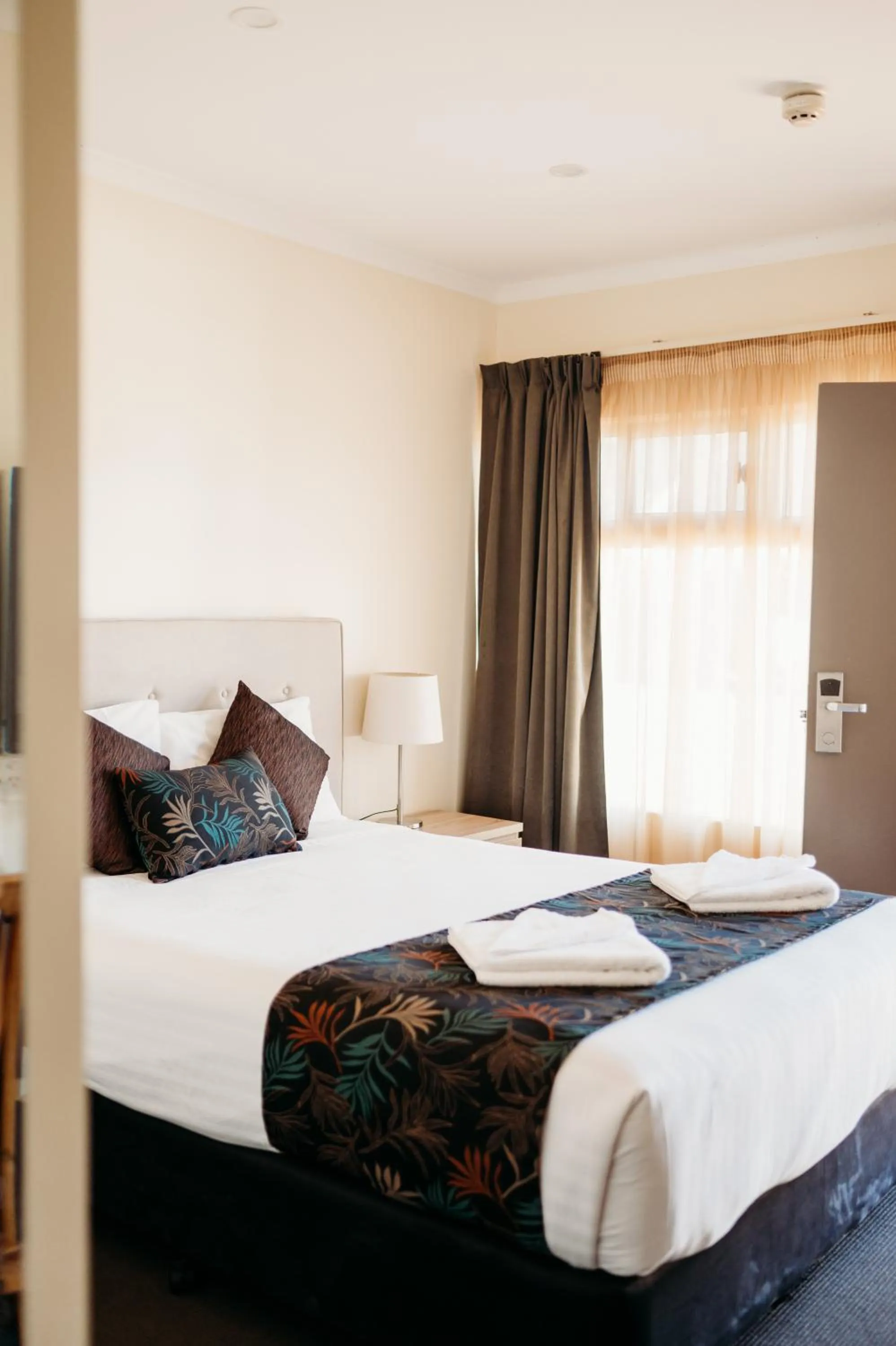 Bed in Ceduna Foreshore Hotel Motel
