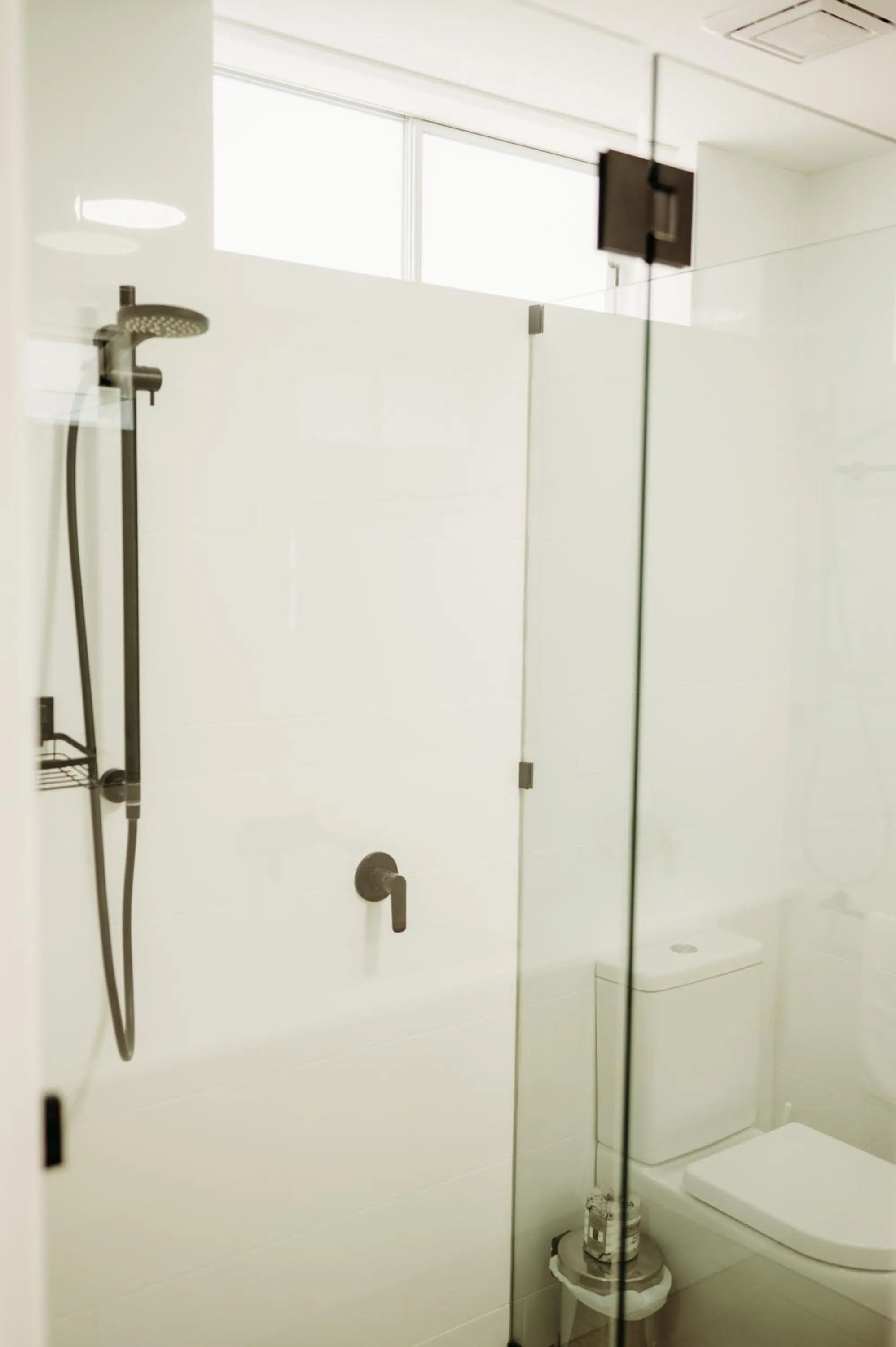 Shower in Ceduna Foreshore Hotel Motel