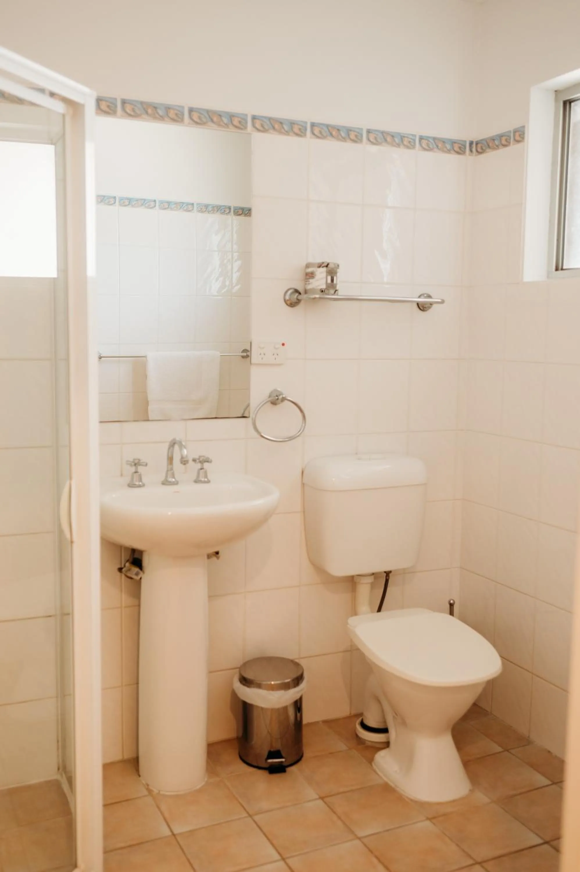 Toilet in Ceduna Foreshore Hotel Motel