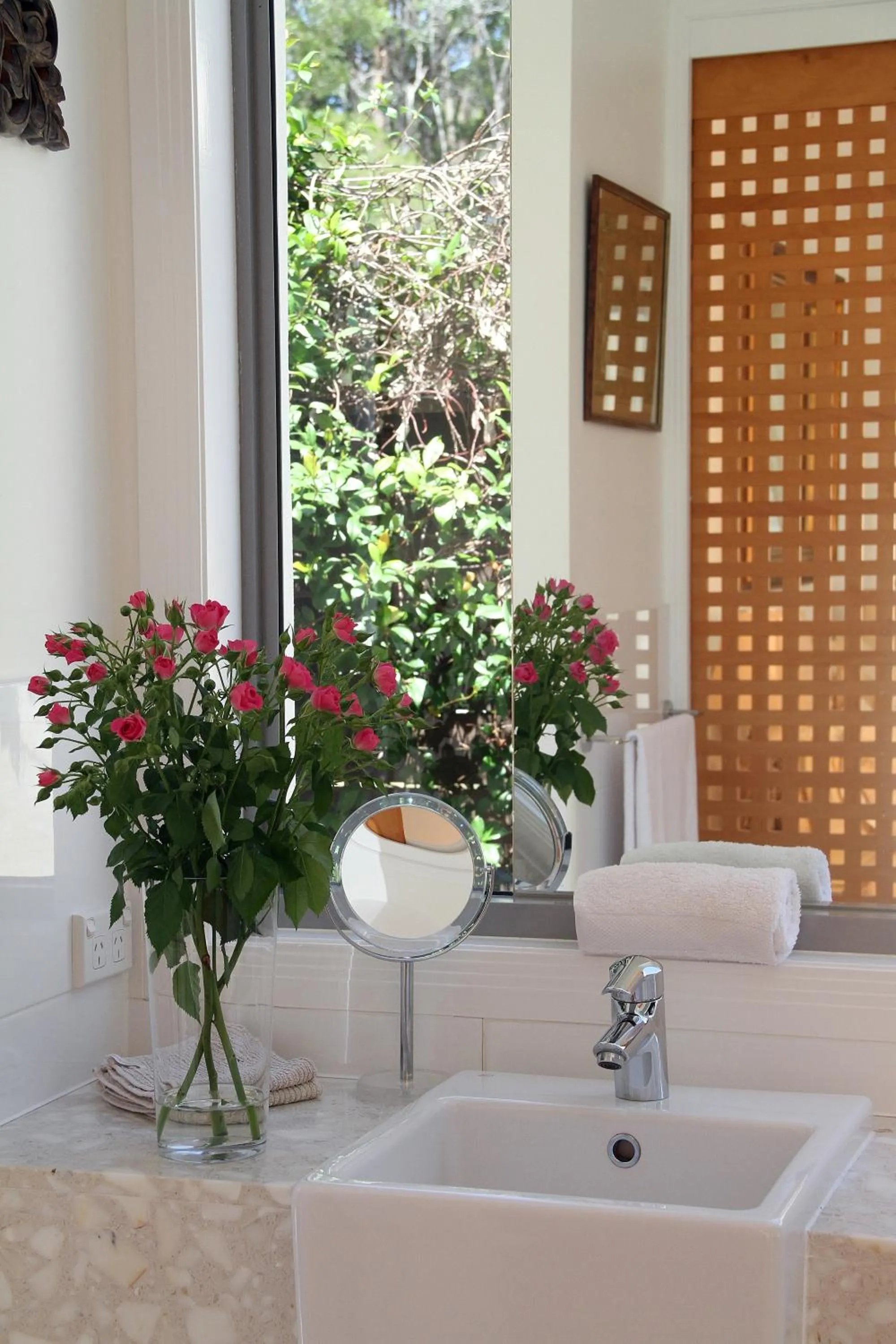 Bathroom in Alaya Verde Bed & Breakfast
