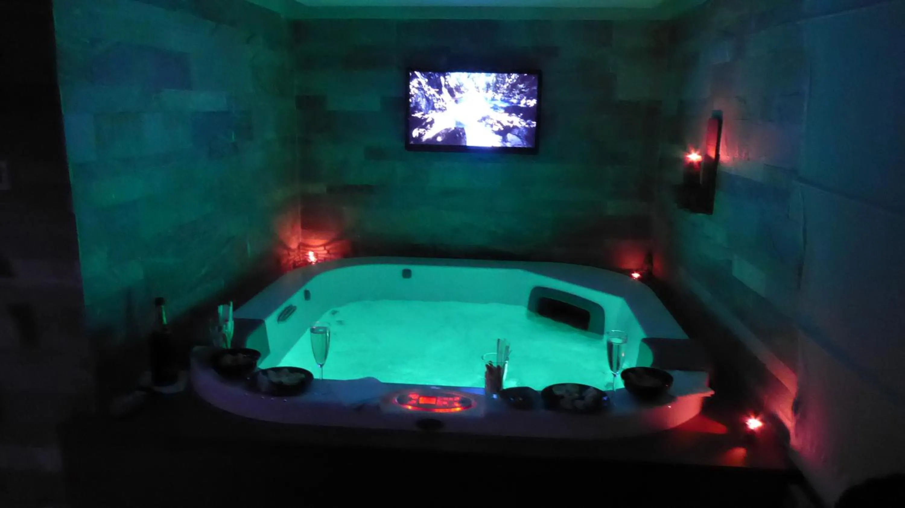 Hot Tub in Oasi Degli Dei