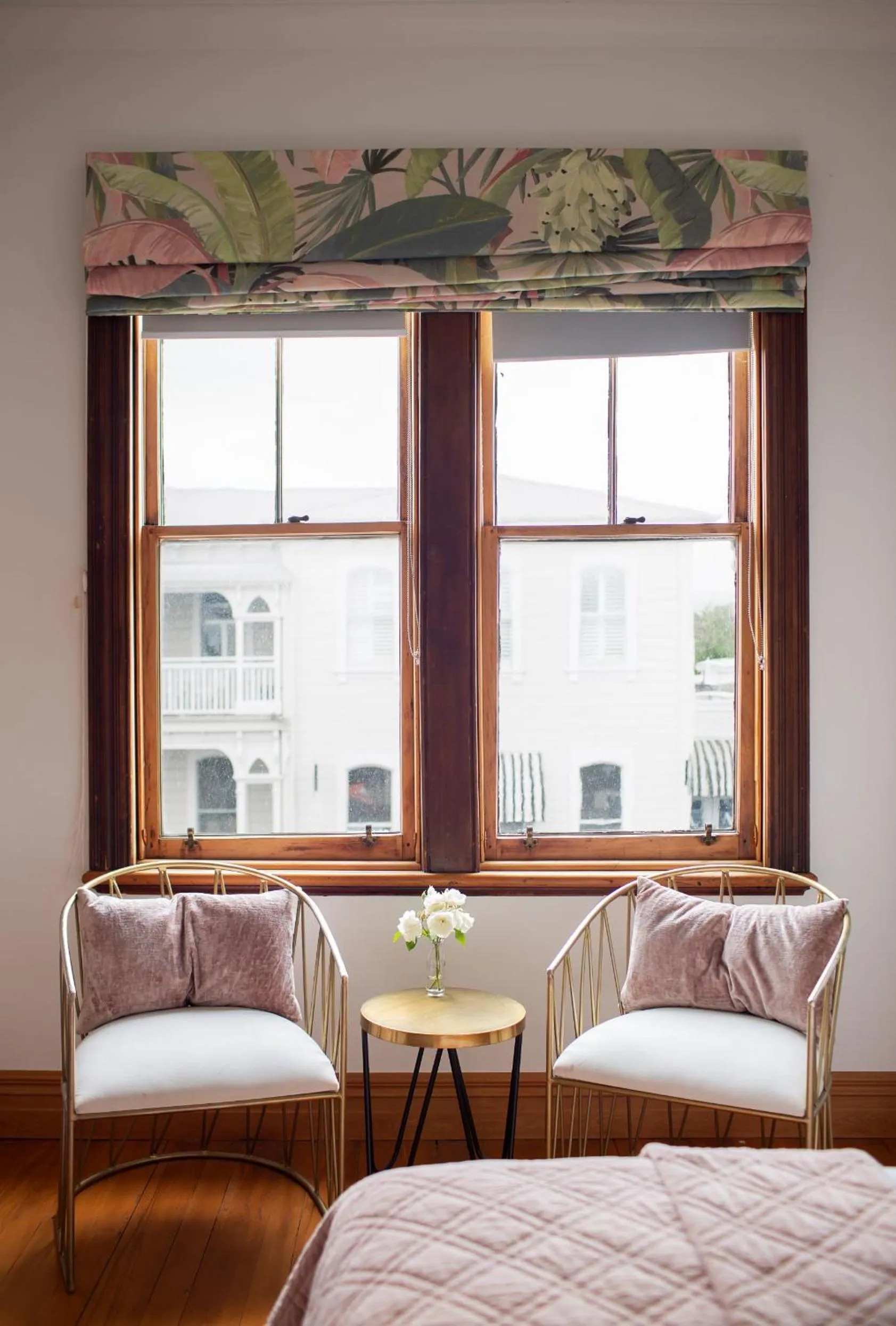 View (from property/room), Bed in The Martinborough Hotel