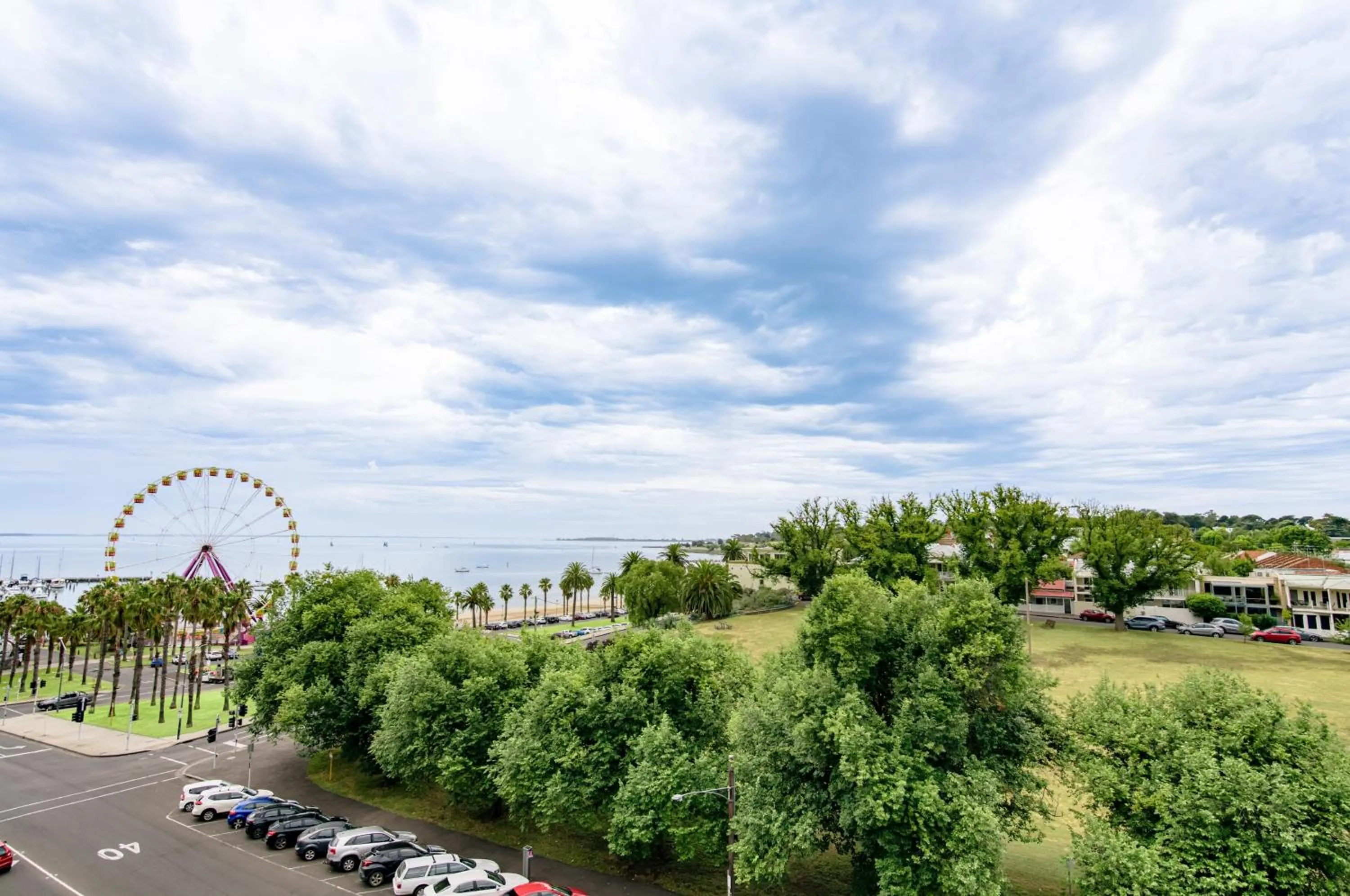 Property building in Oaks Vue Suites Geelong