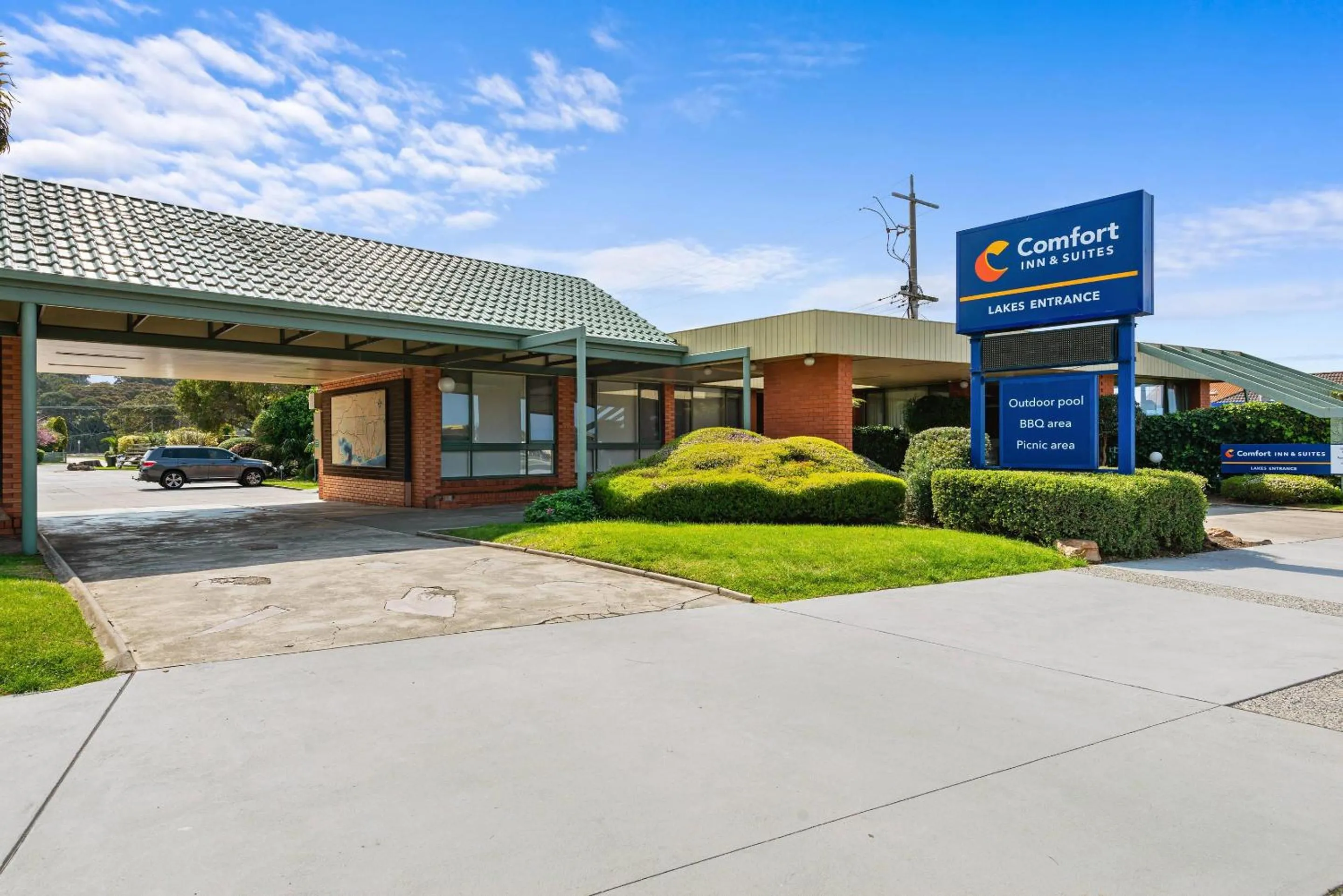 Property building in Comfort Inn & Suites Lakes Entrance
