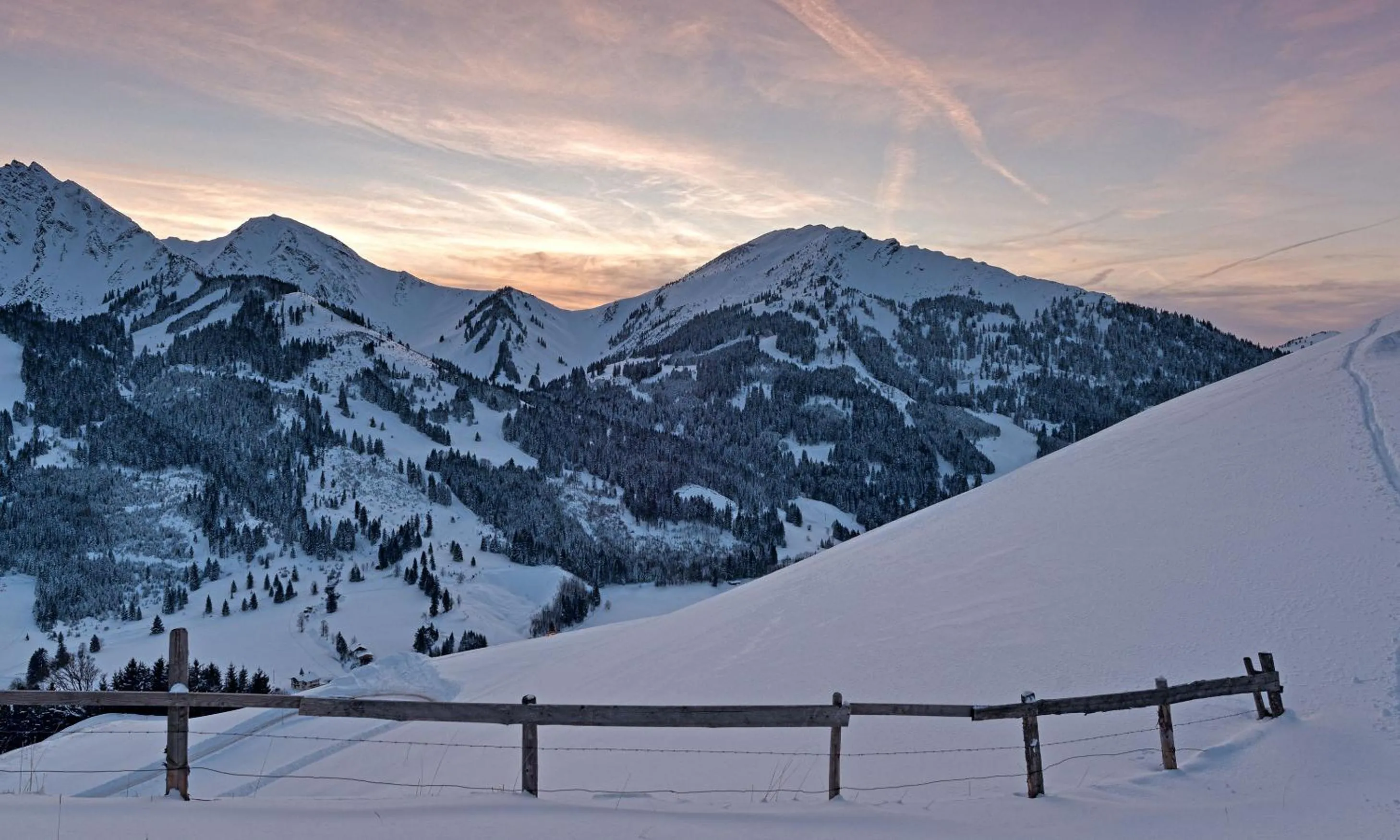 Natural landscape in Pension Kreuzeck - Dein Glücksplatz am Lech
