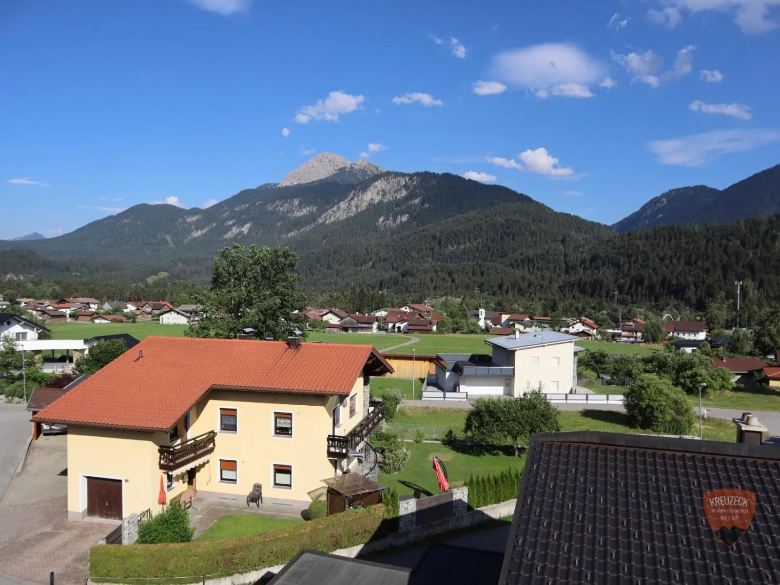 Day in Pension Kreuzeck - Dein Glücksplatz am Lech