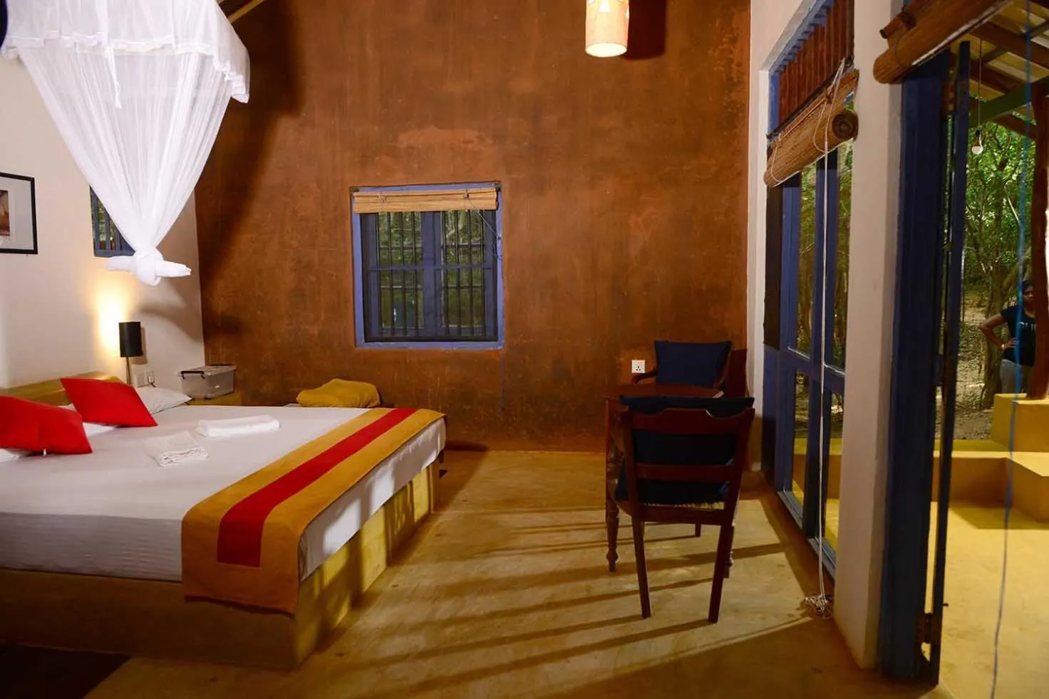 Bed in Back of Beyond - Pidurangala