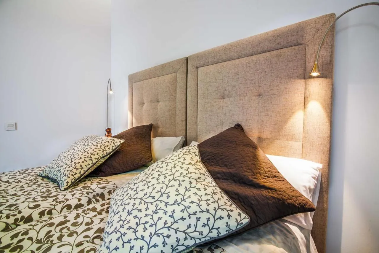 Bed in Casa Palacio El Condestable de Sevilla