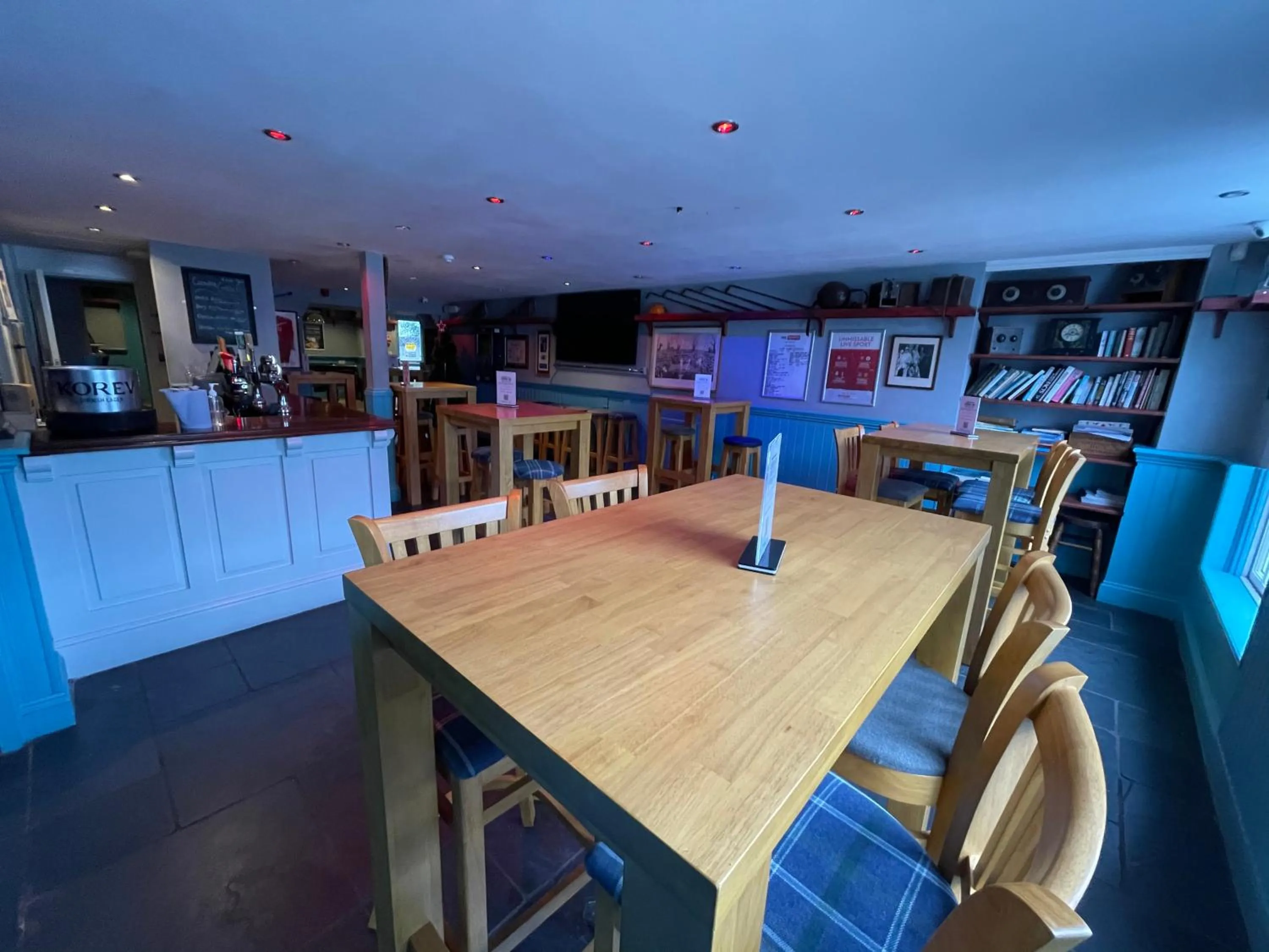 Lounge or bar in The Cornubia Inn