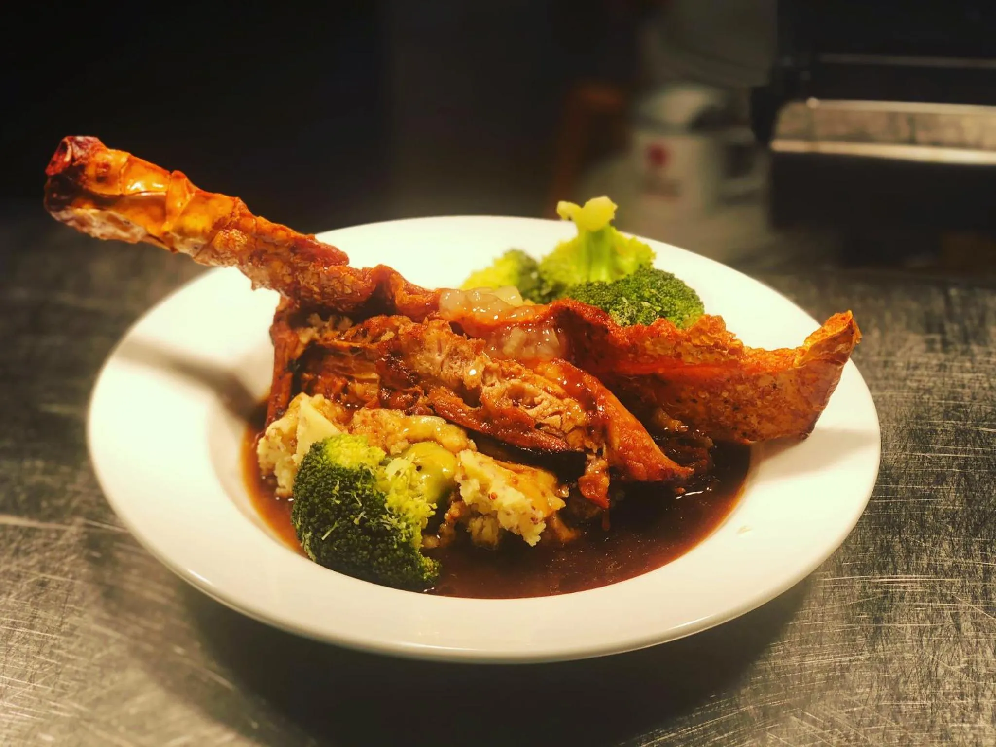 Food and drinks in The Cornubia Inn