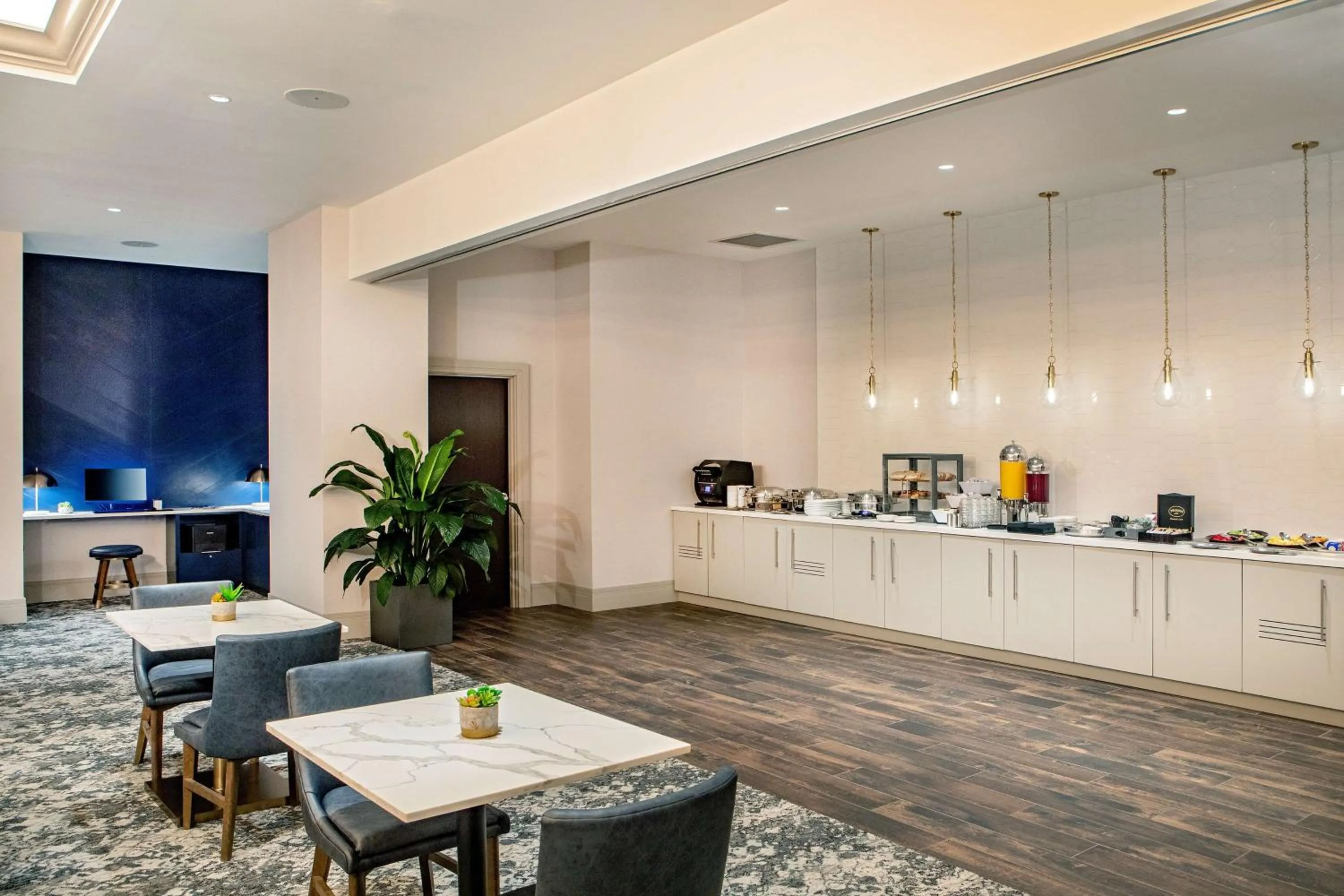 Breakfast in Hilton Columbus/Polaris