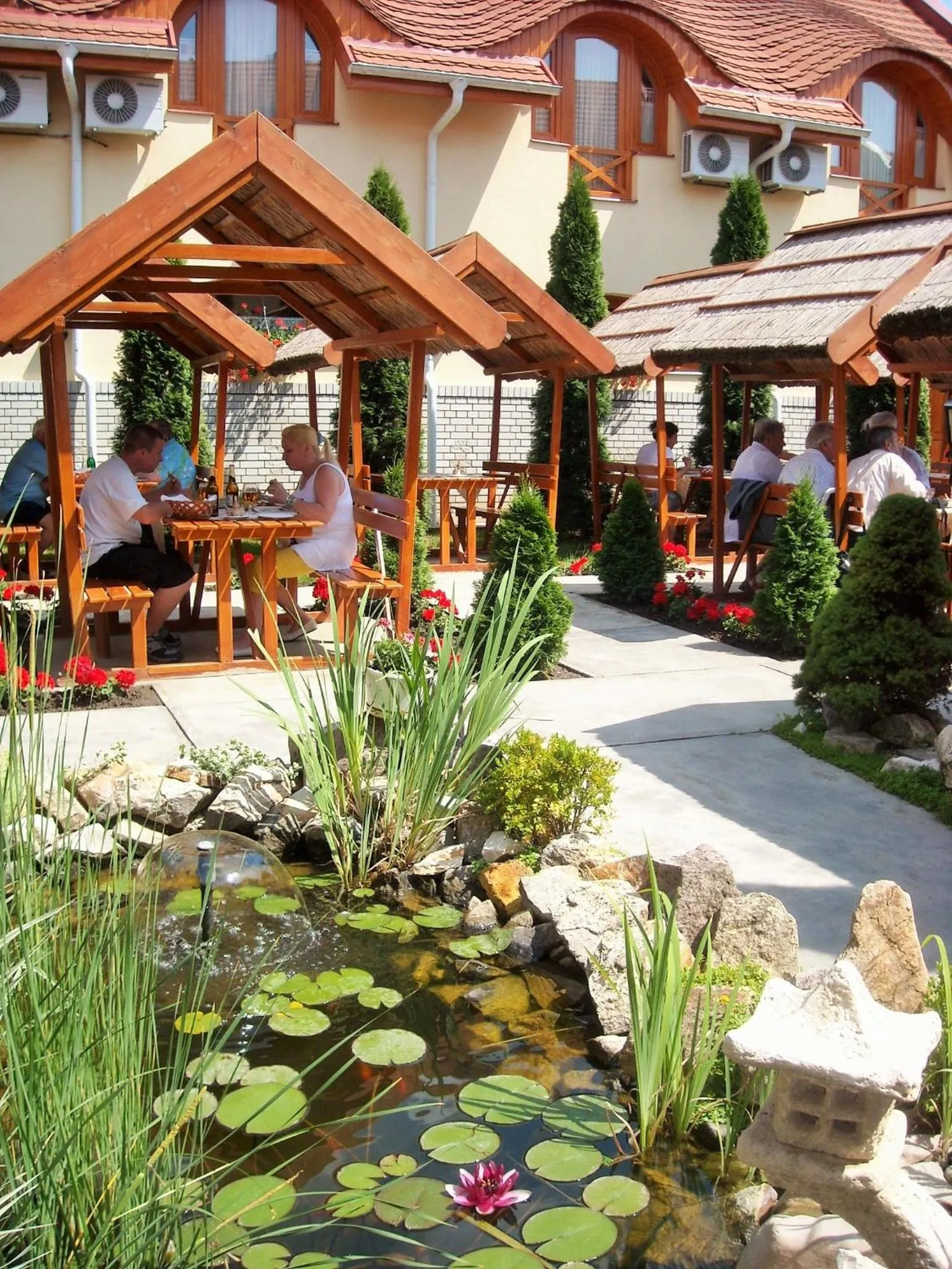 Patio in Fodor Hotel