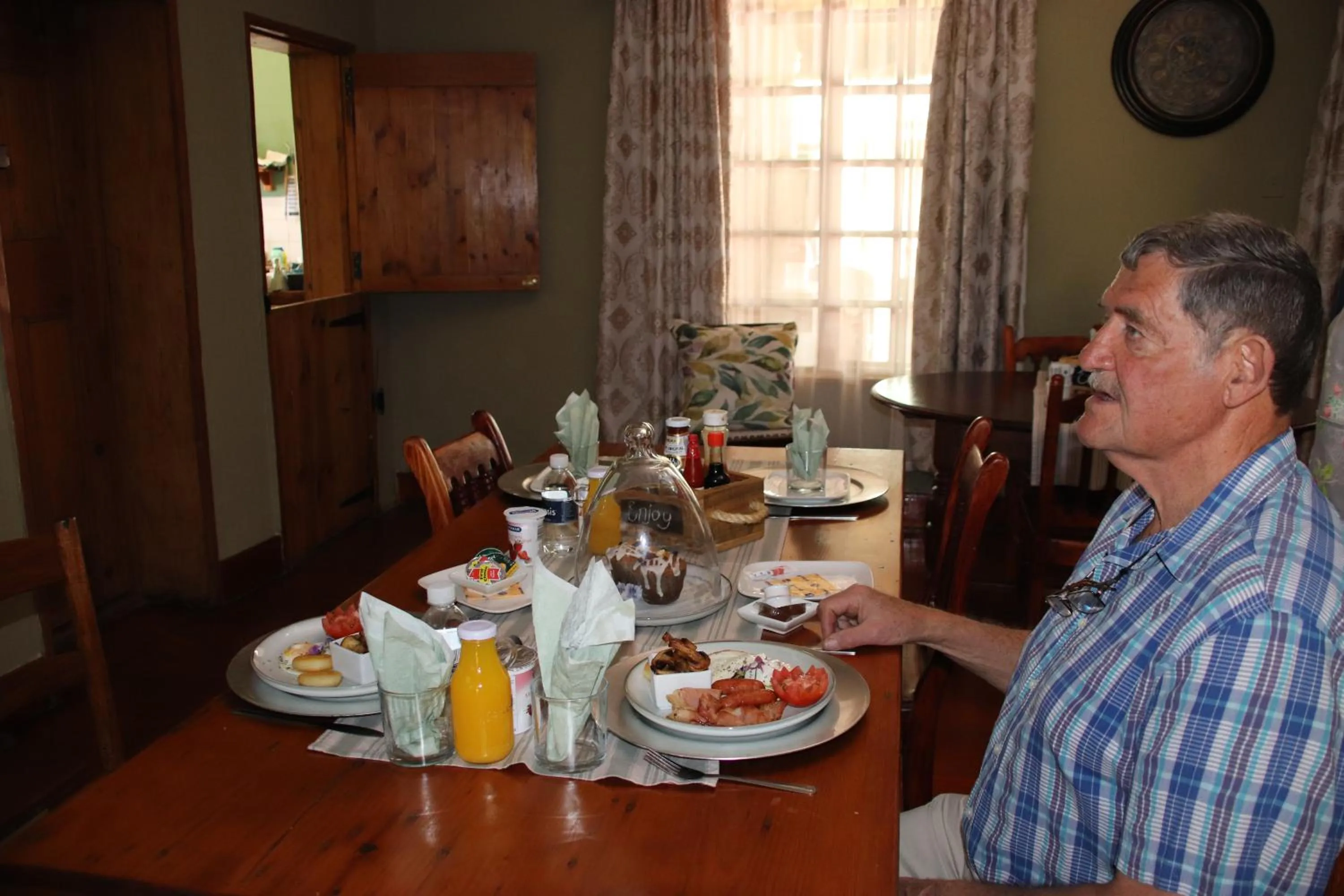 Top House Bed and Breakfast