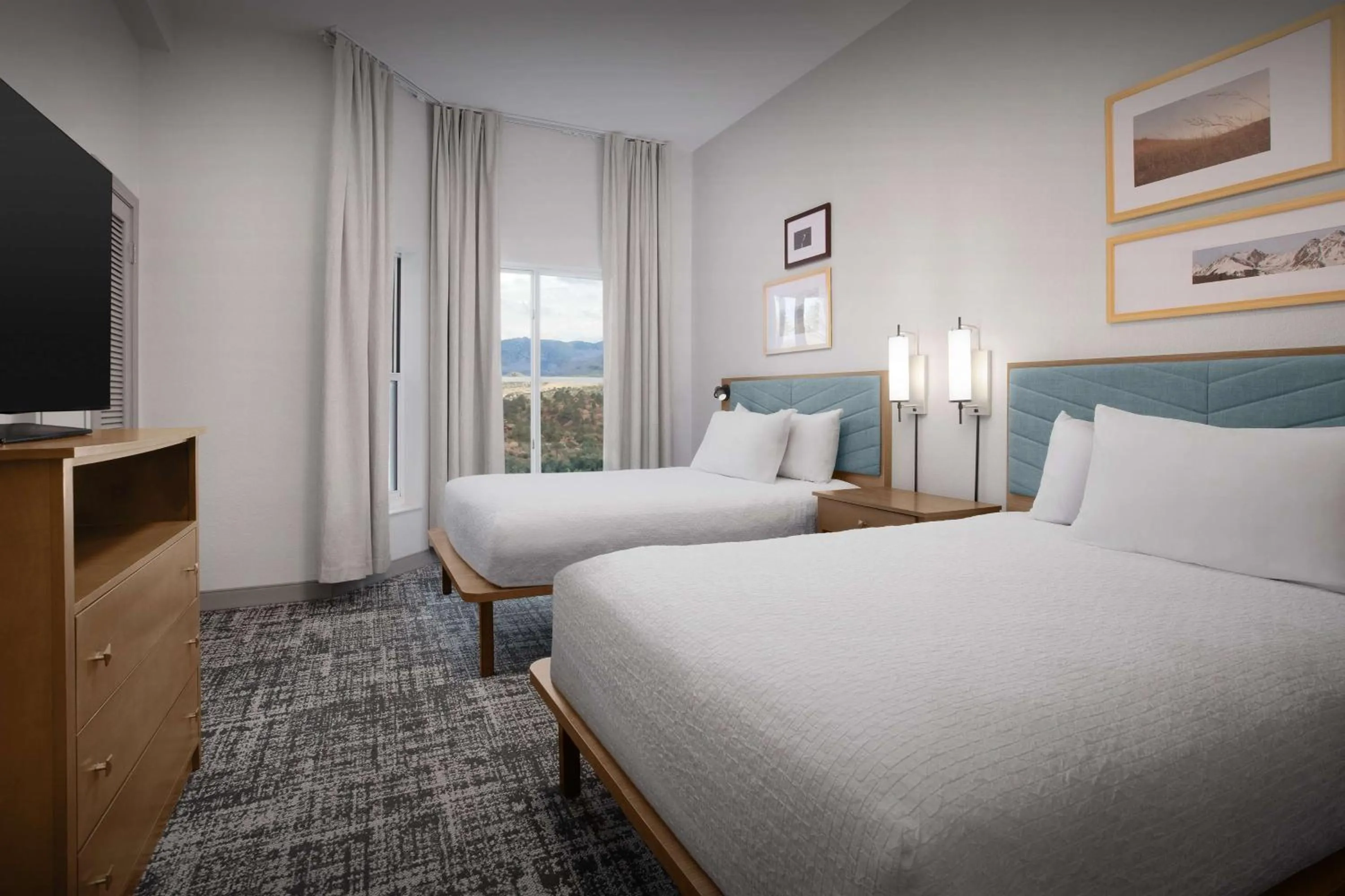 Bed in Homewood Suites by Hilton Colorado Springs-North