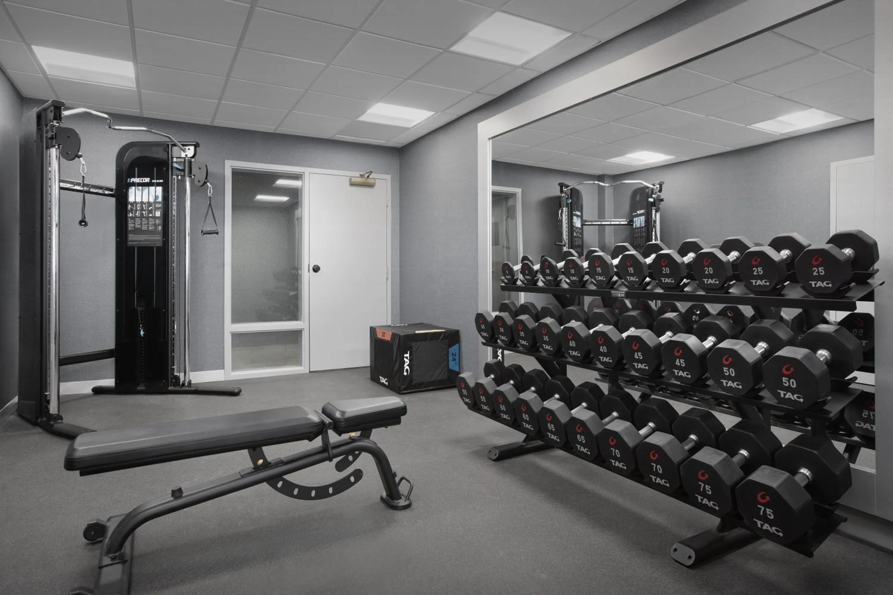 Fitness centre/facilities in Homewood Suites by Hilton Colorado Springs-North