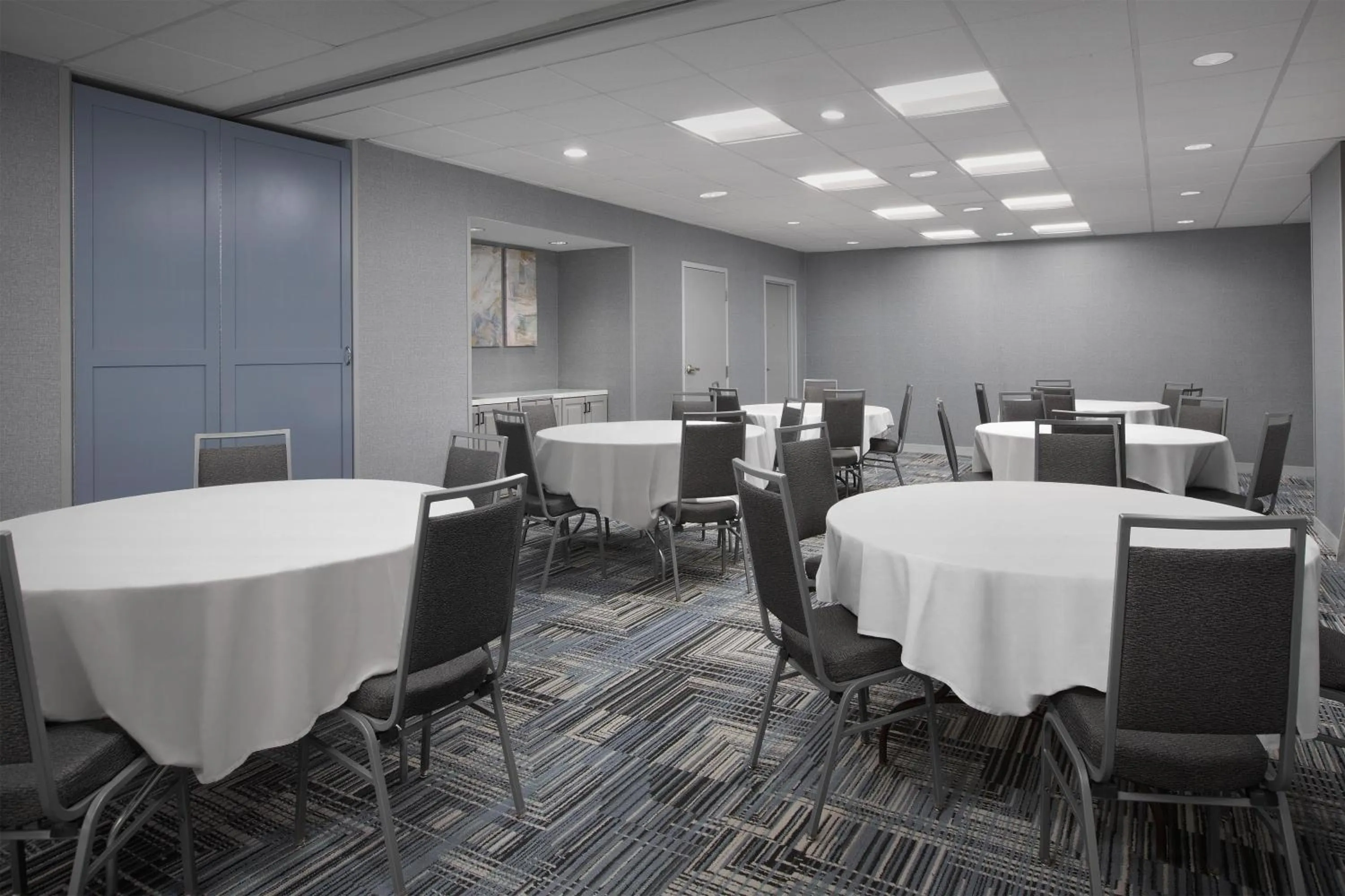 Meeting/conference room in Homewood Suites by Hilton Colorado Springs North USAFA