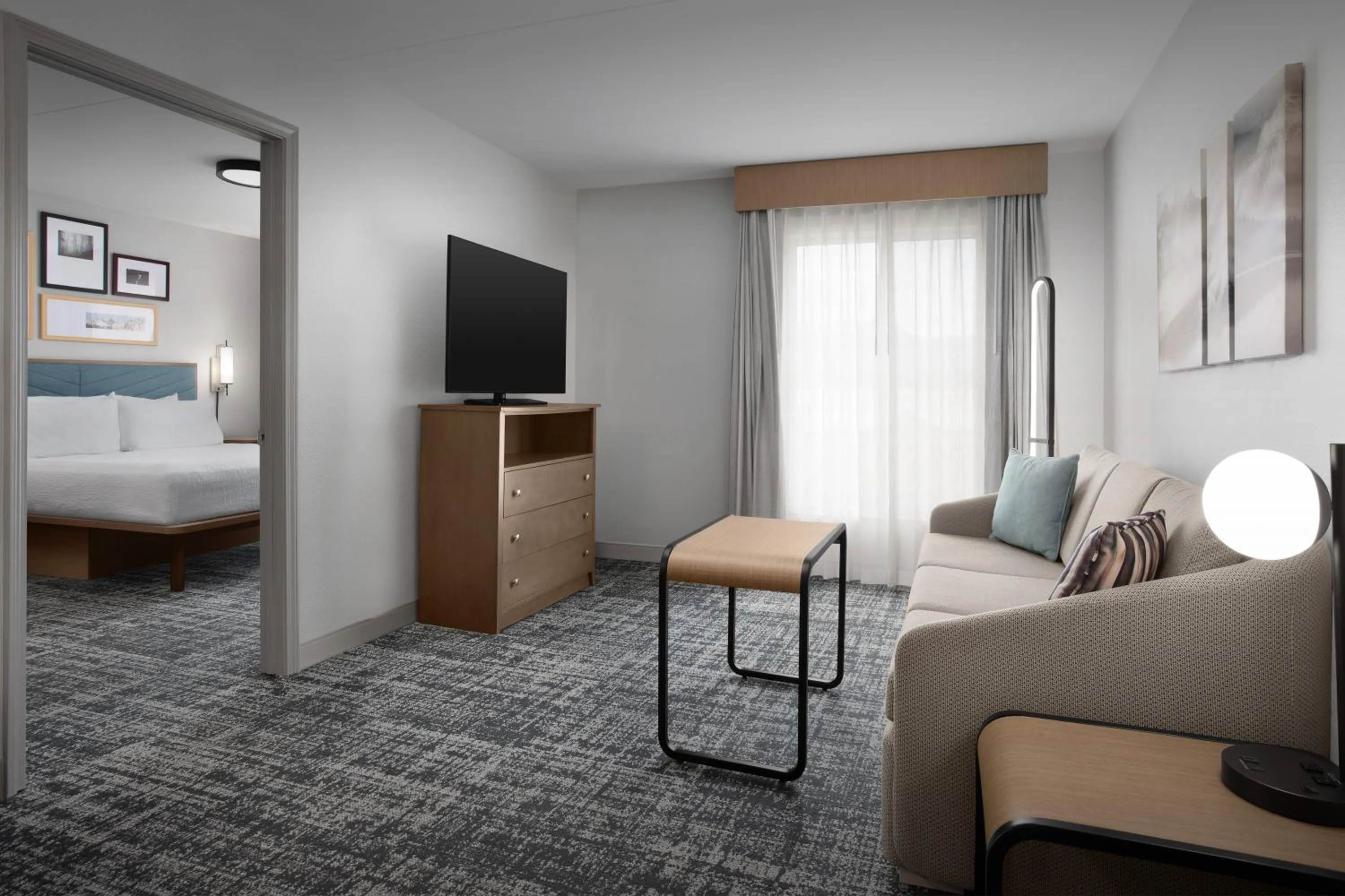 Living room, Bed in Homewood Suites by Hilton Colorado Springs-North
