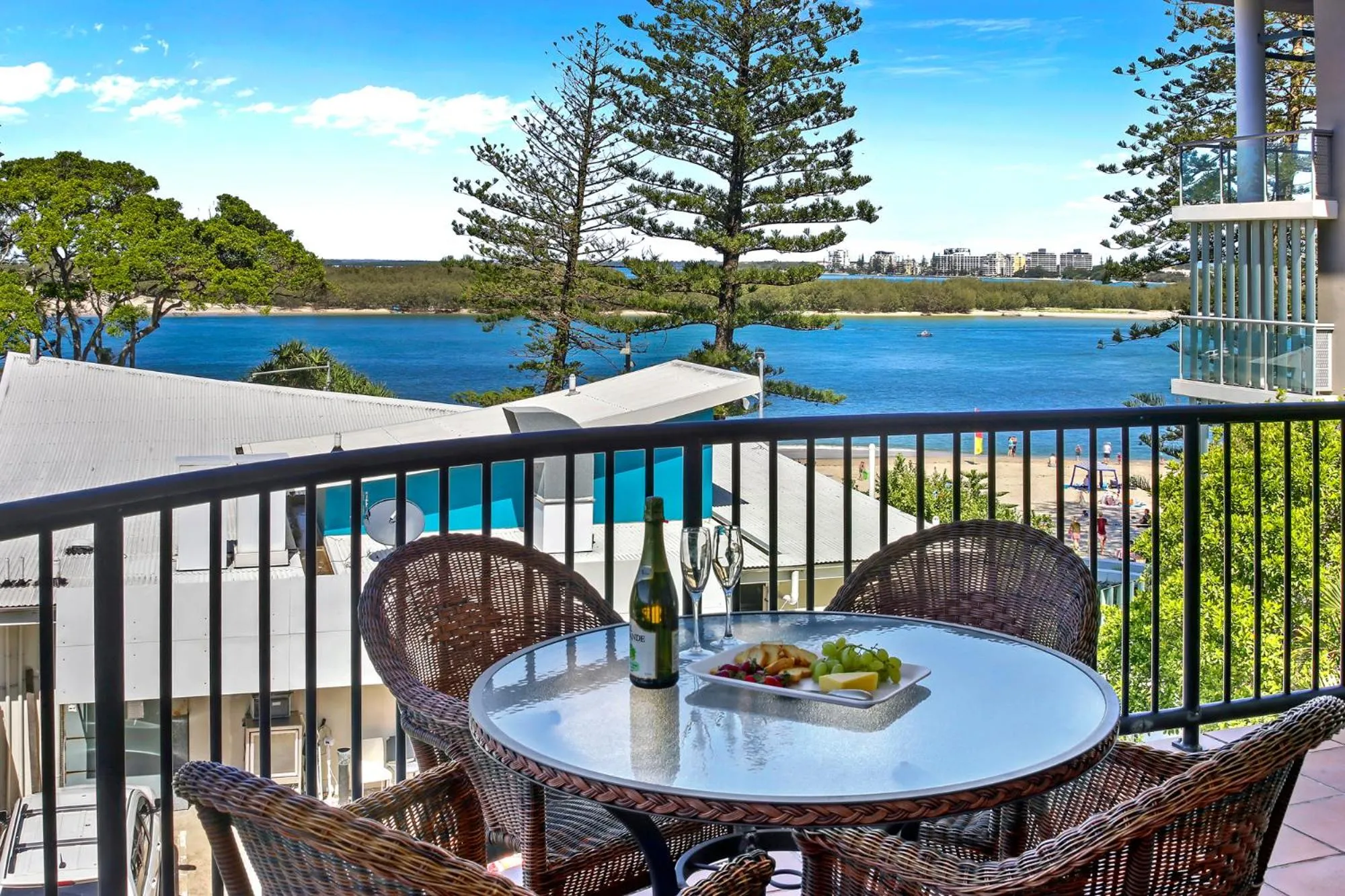Balcony/Terrace in Belaire Place Motel Apartments