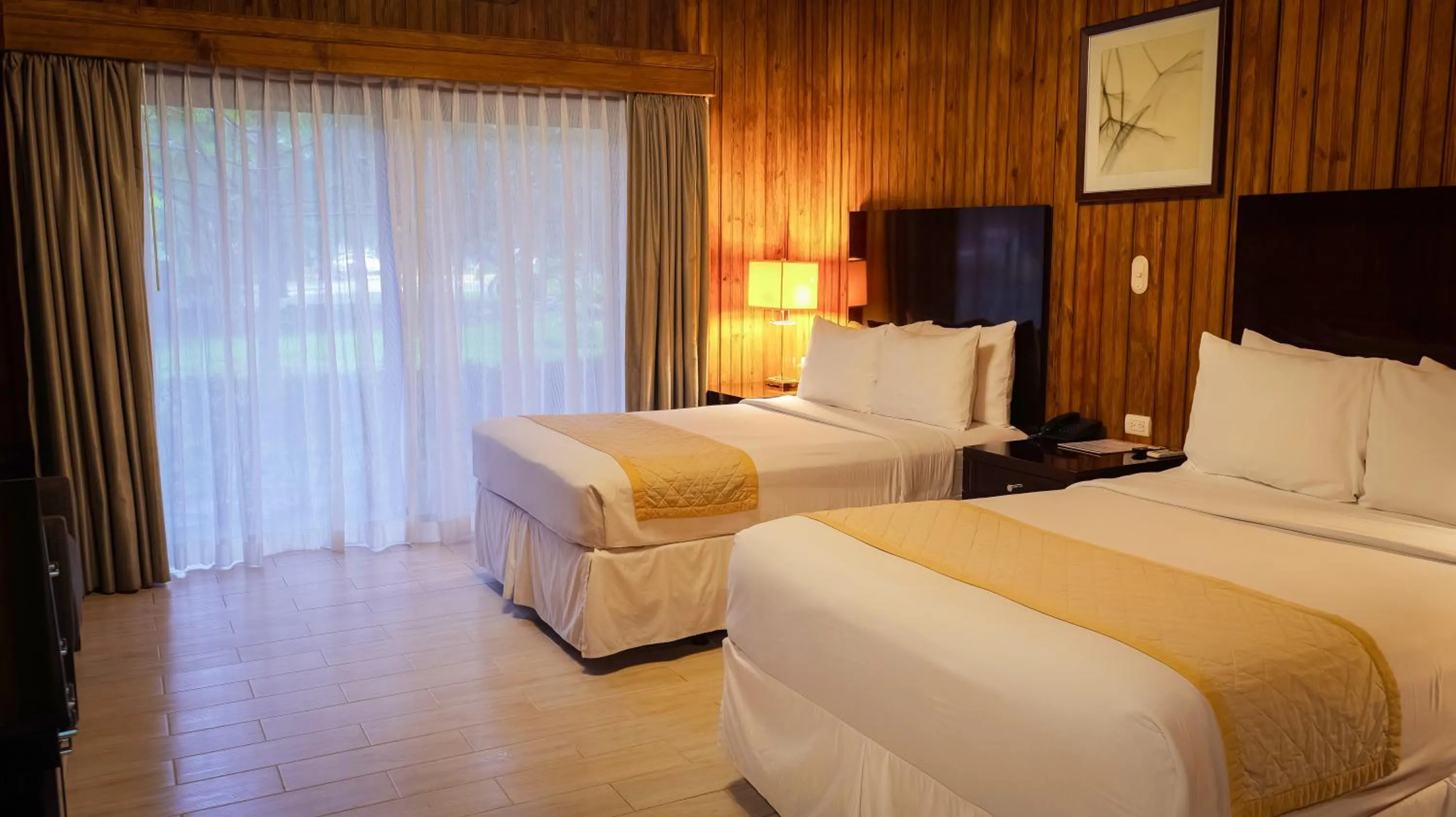 Bed in La Ensenada Beach Resort