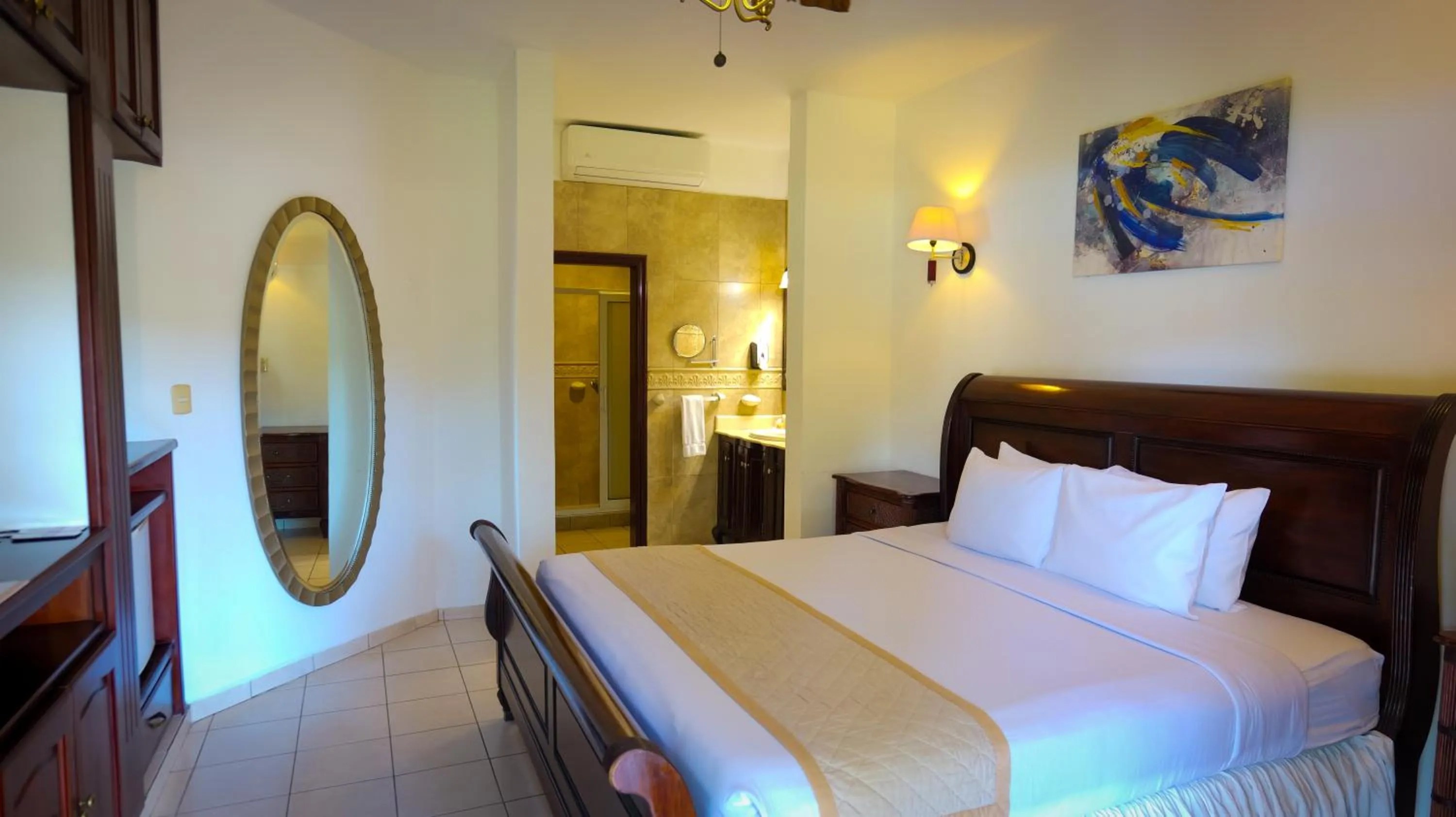 Bed in La Ensenada Beach Resort