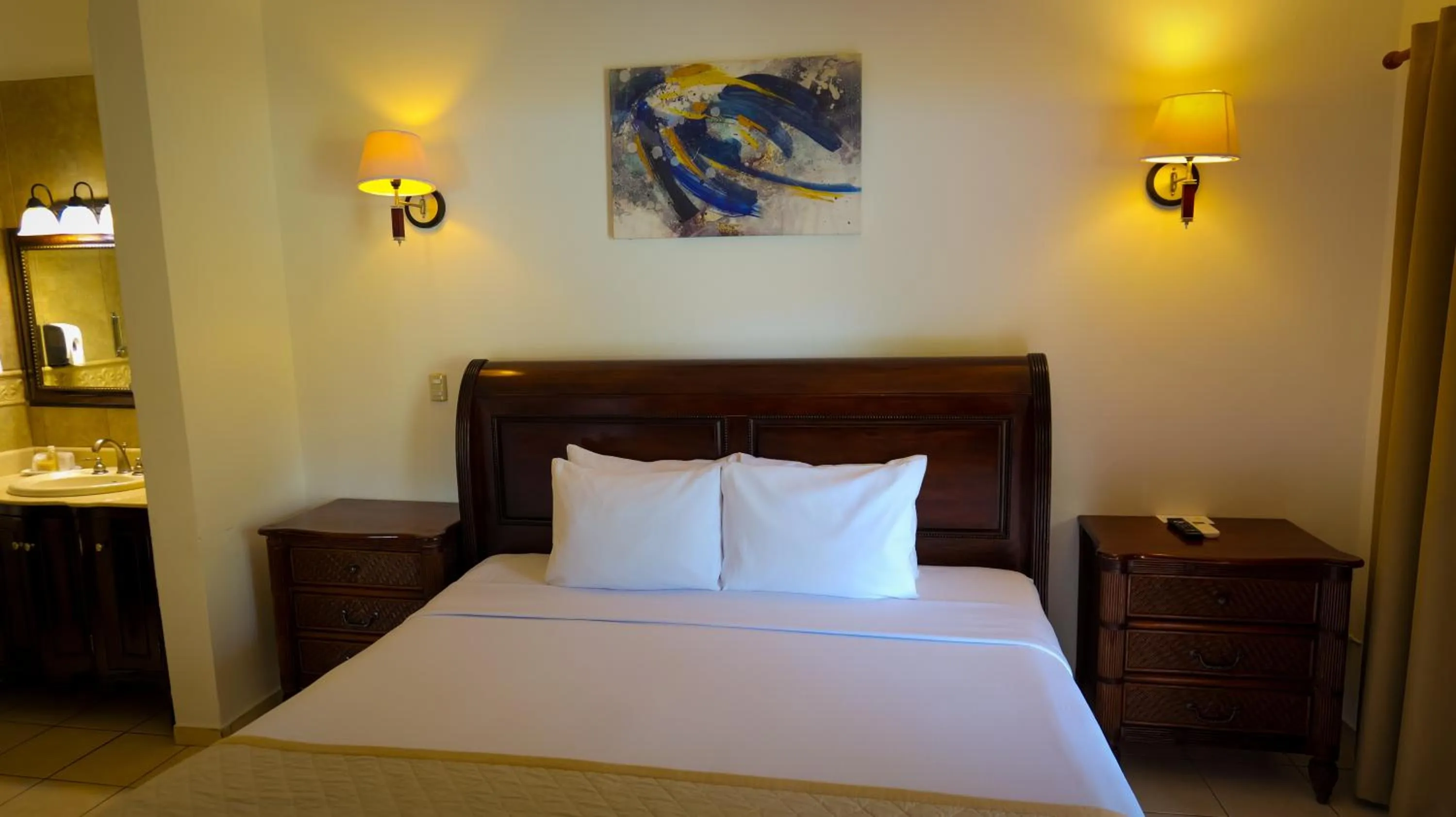 Bed in La Ensenada Beach Resort